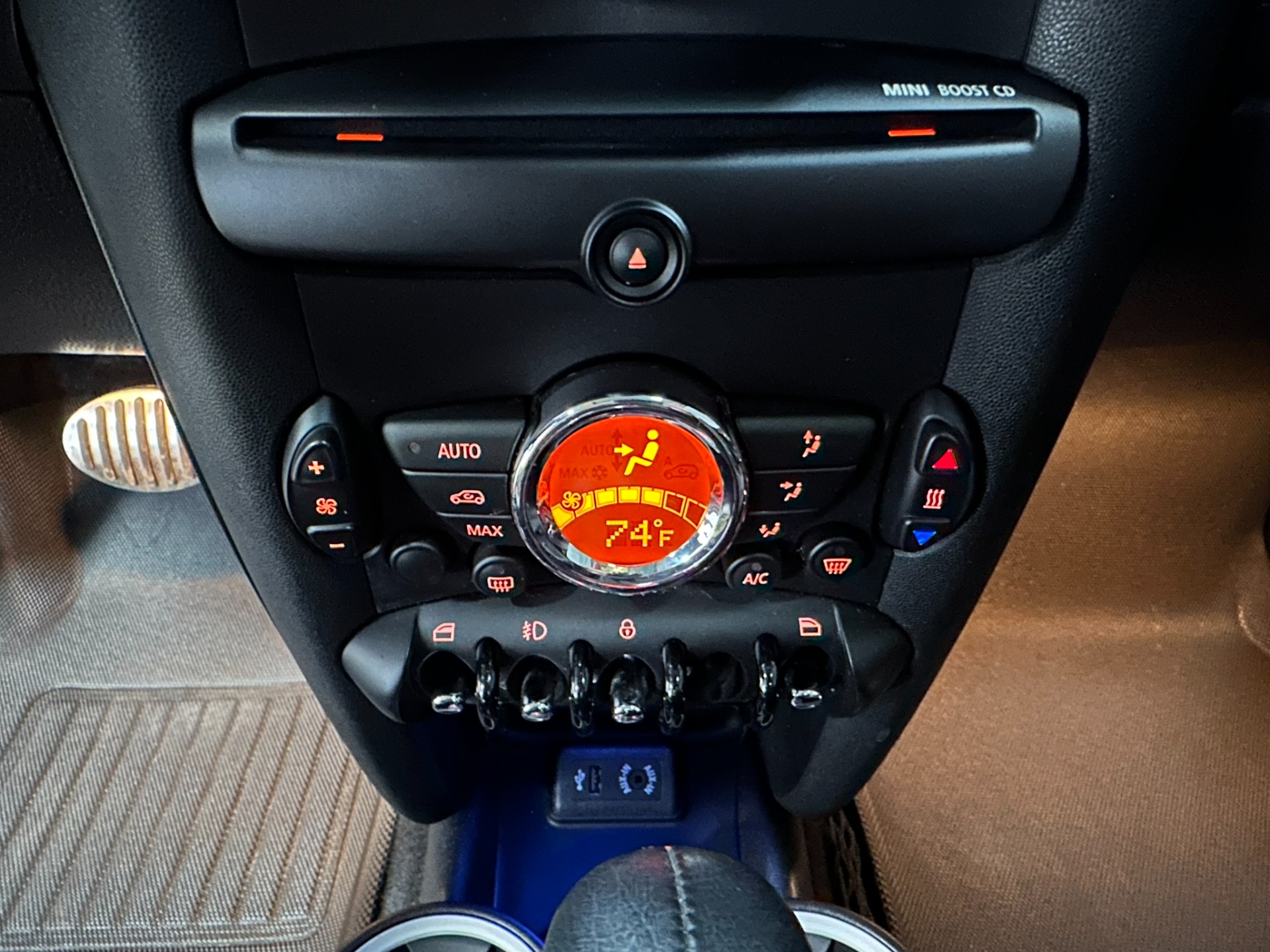 2013 MINI Cooper S 27