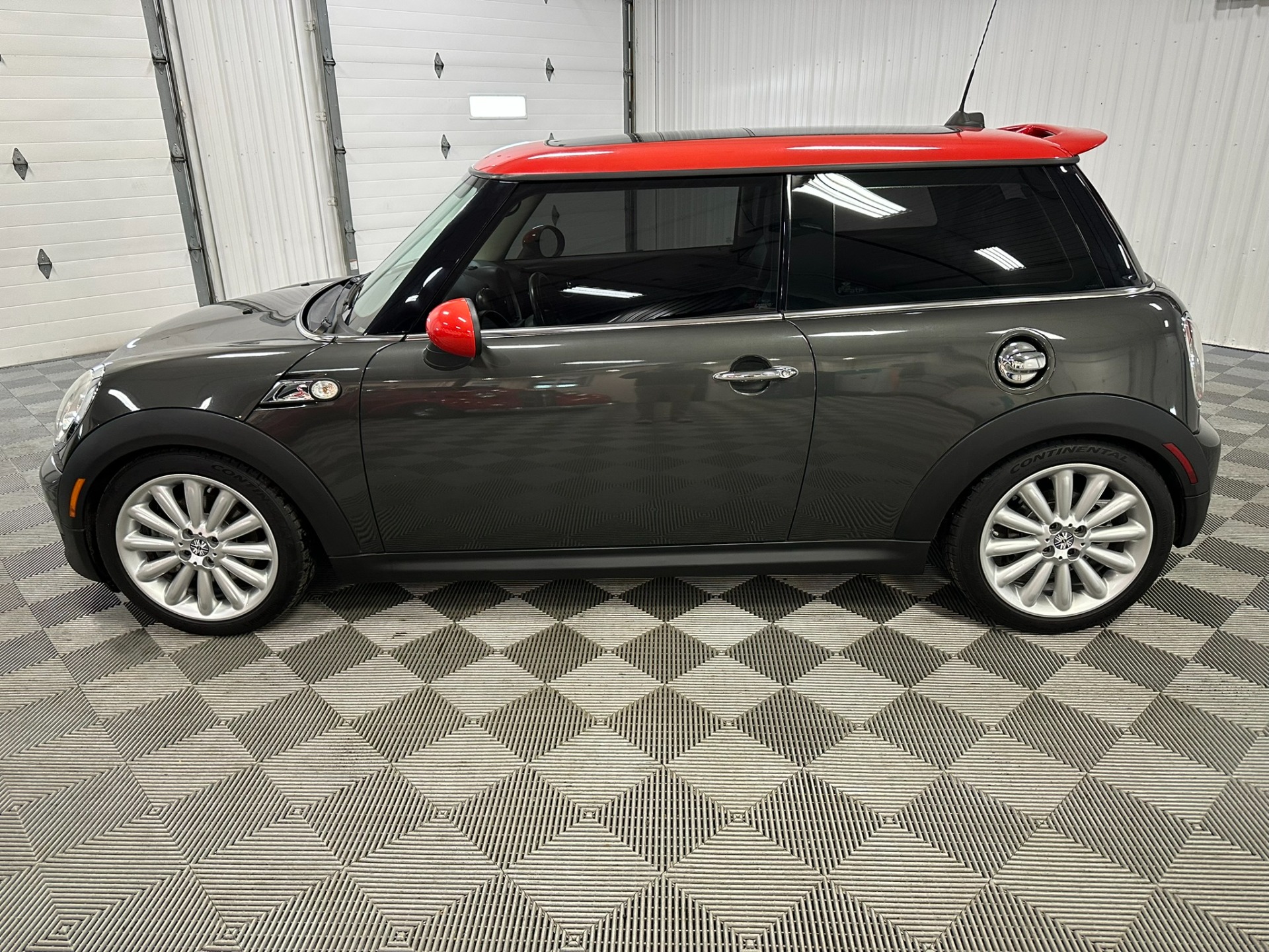 2013 MINI Cooper S 2