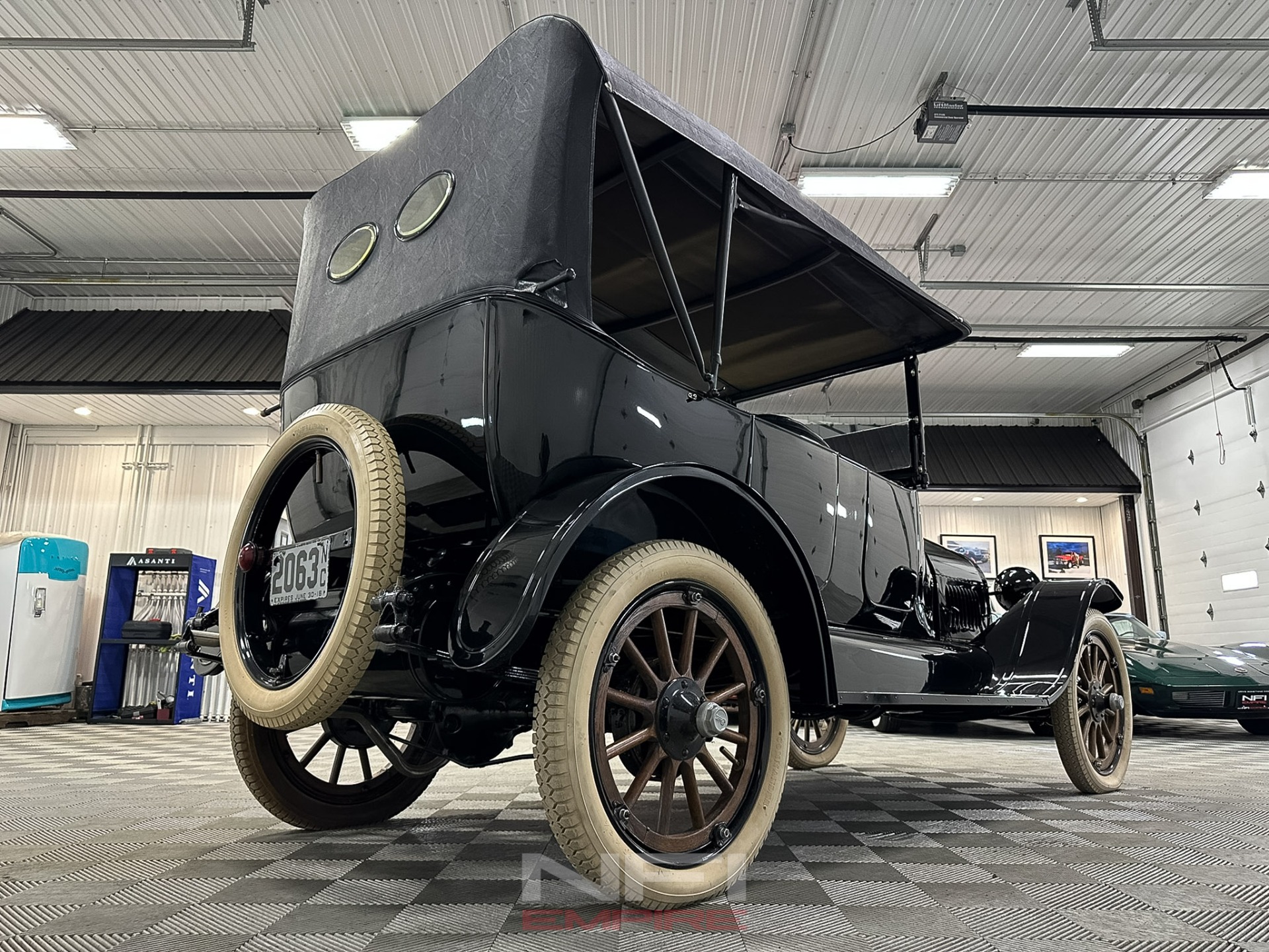 1916 Buick D-Series 16