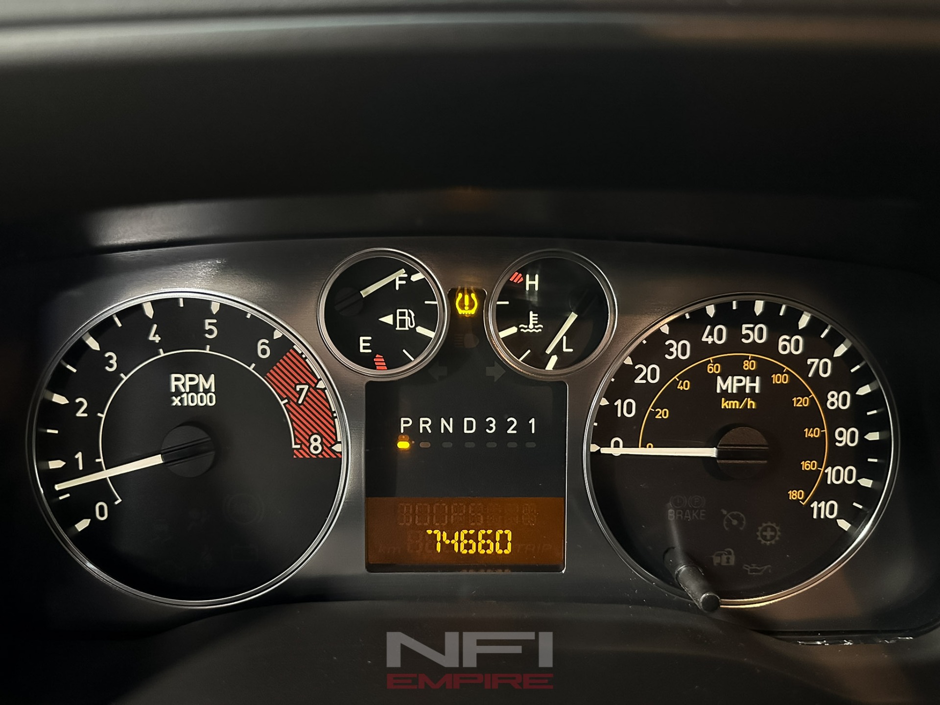 2008 HUMMER H3 25