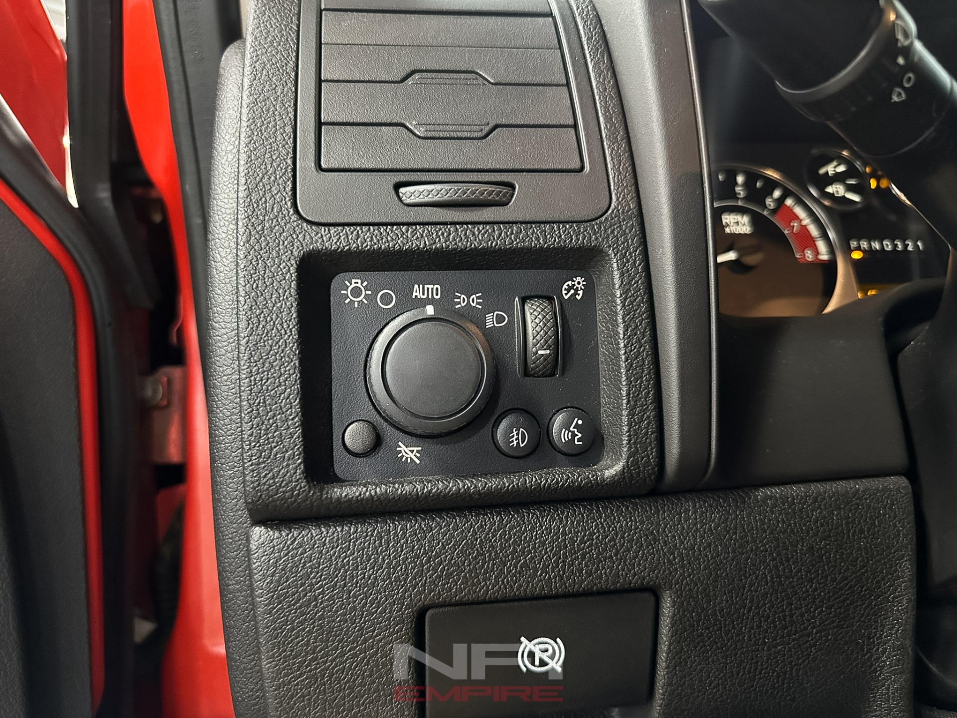 2008 HUMMER H3 28