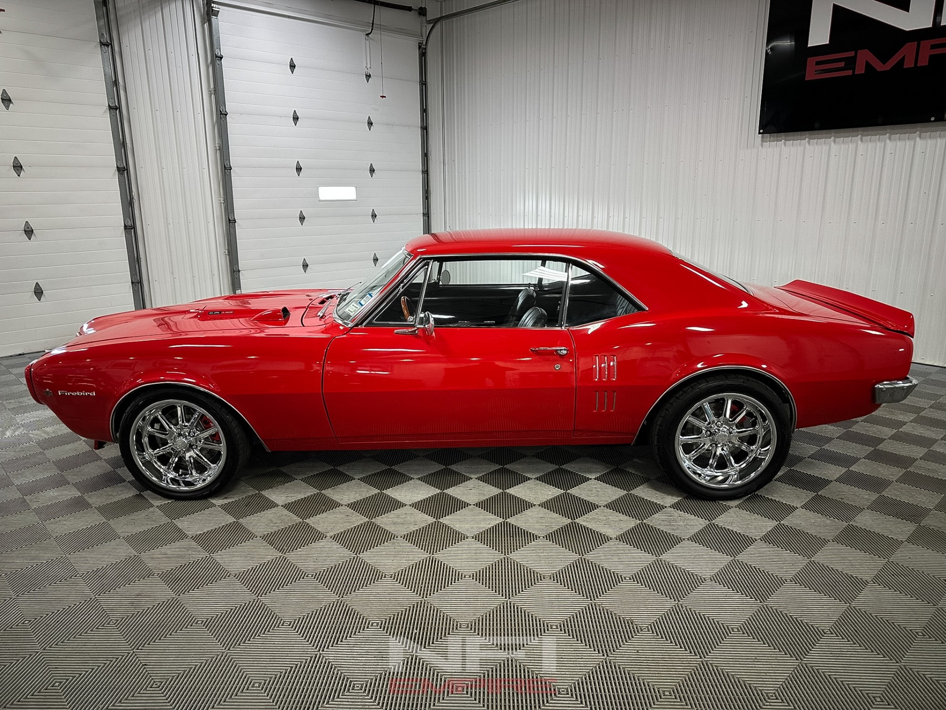 1967 Pontiac Firebird Coupe 2