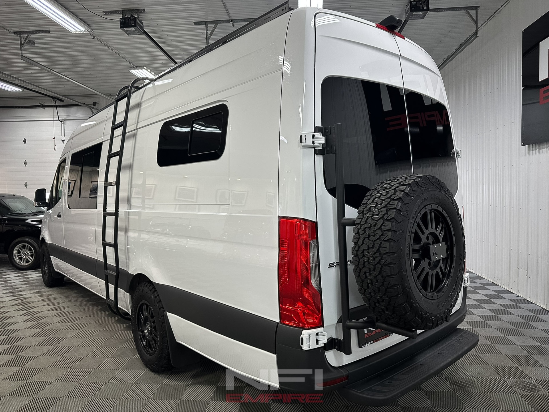 2023 Mercedes-Benz Sprinter 2500 Cargo 12