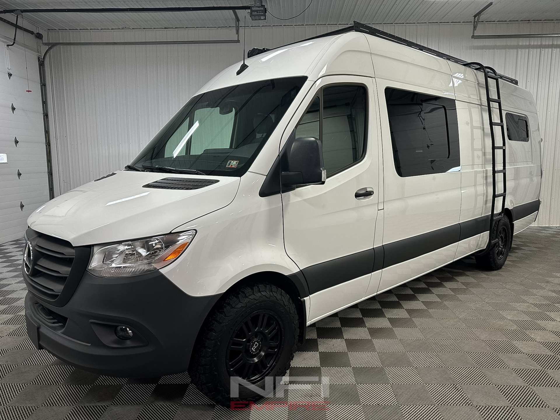 2023 Mercedes-Benz Sprinter 2500 Cargo 2