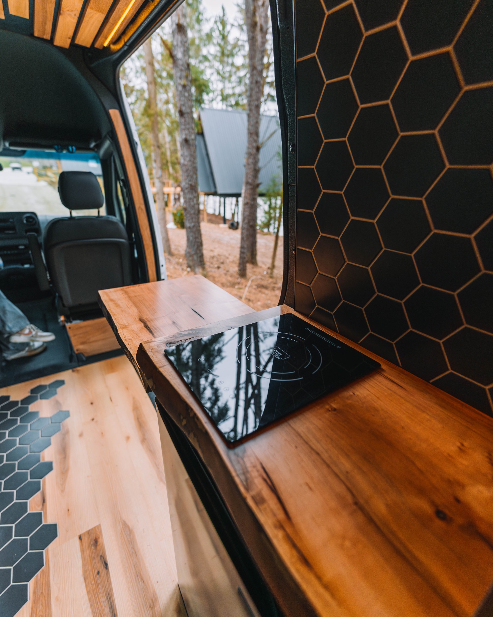 2023 Mercedes-Benz Sprinter 2500 Cargo 30