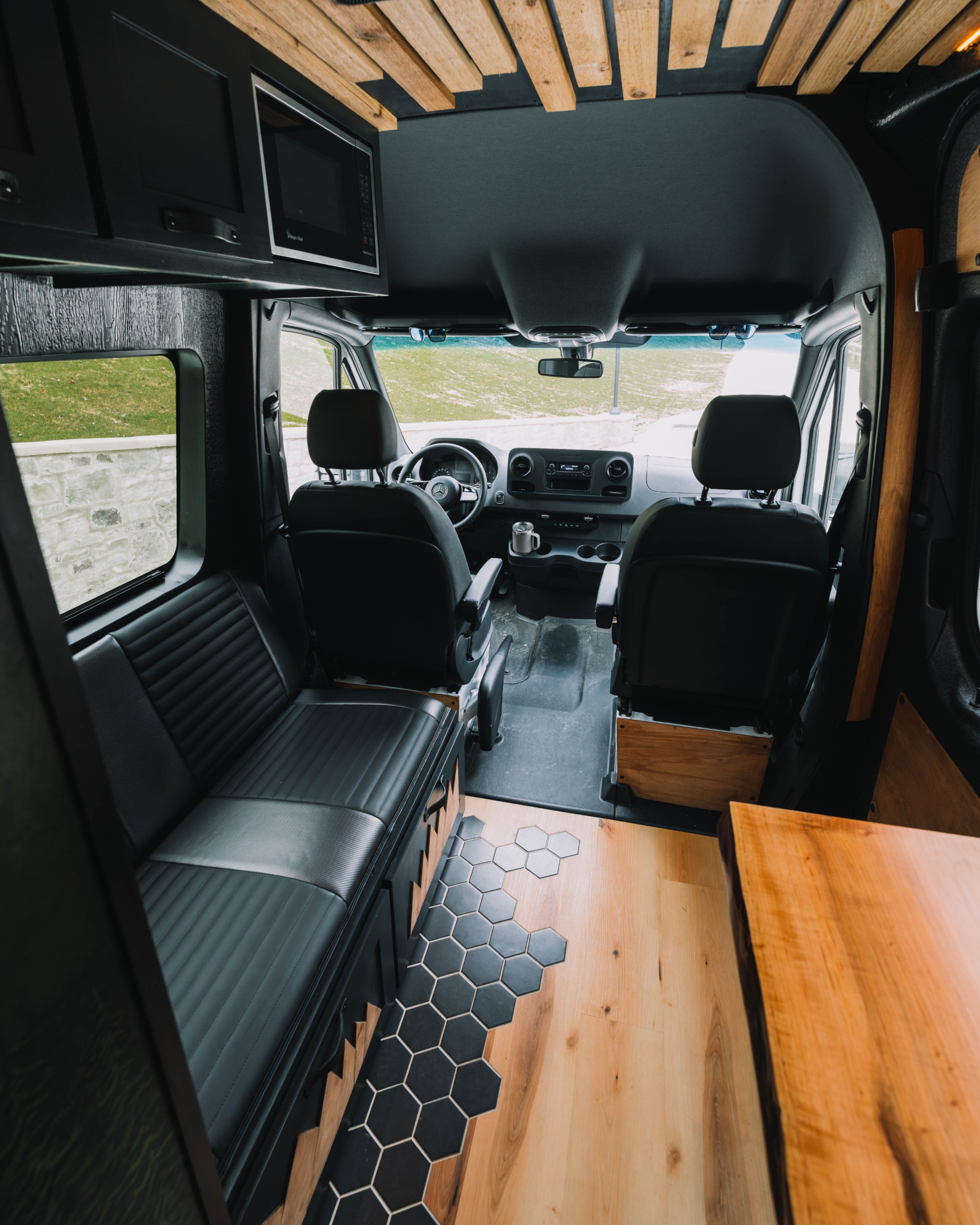 2023 Mercedes-Benz Sprinter 2500 Cargo 38
