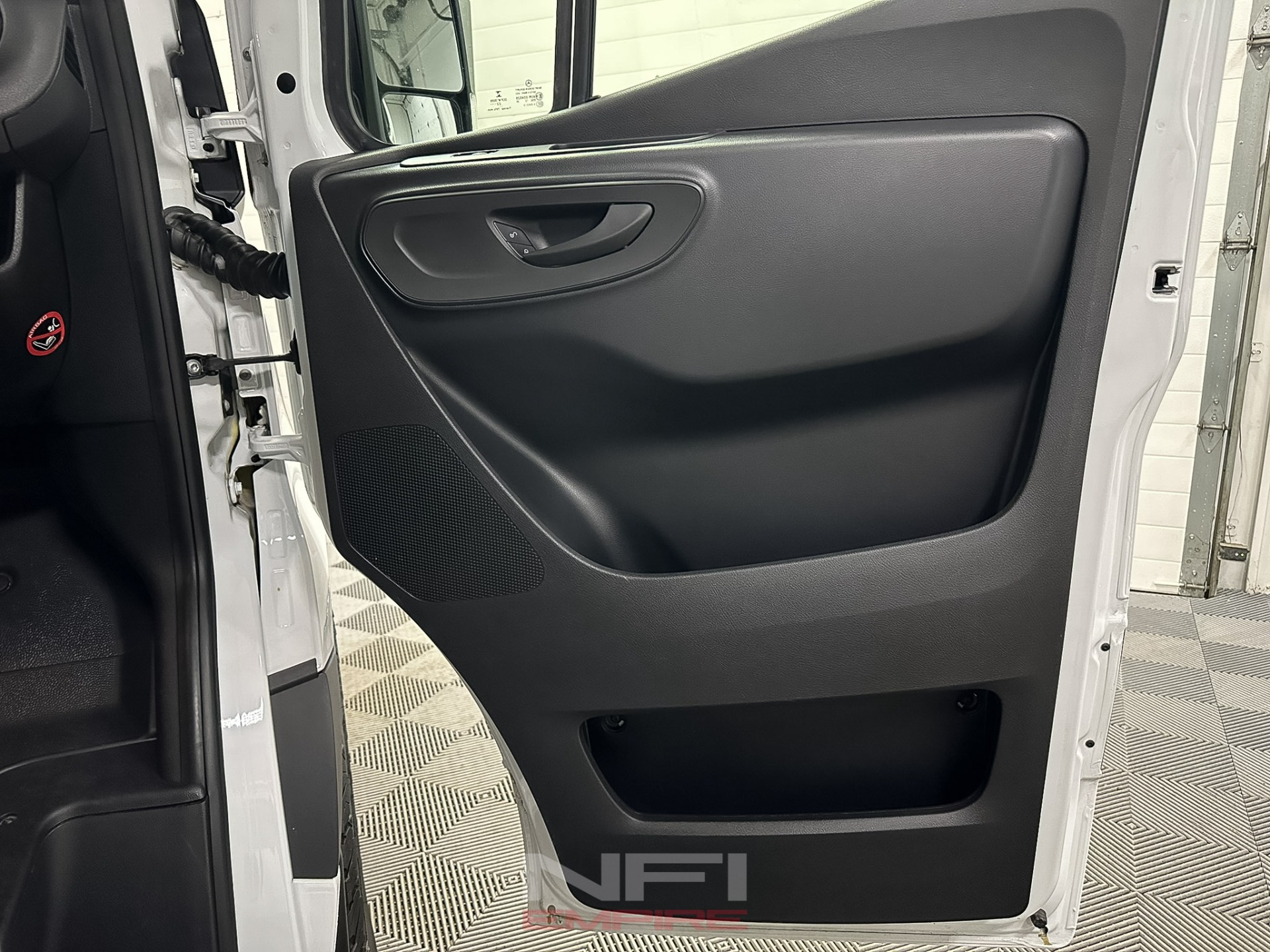 2023 Mercedes-Benz Sprinter 2500 Cargo 60