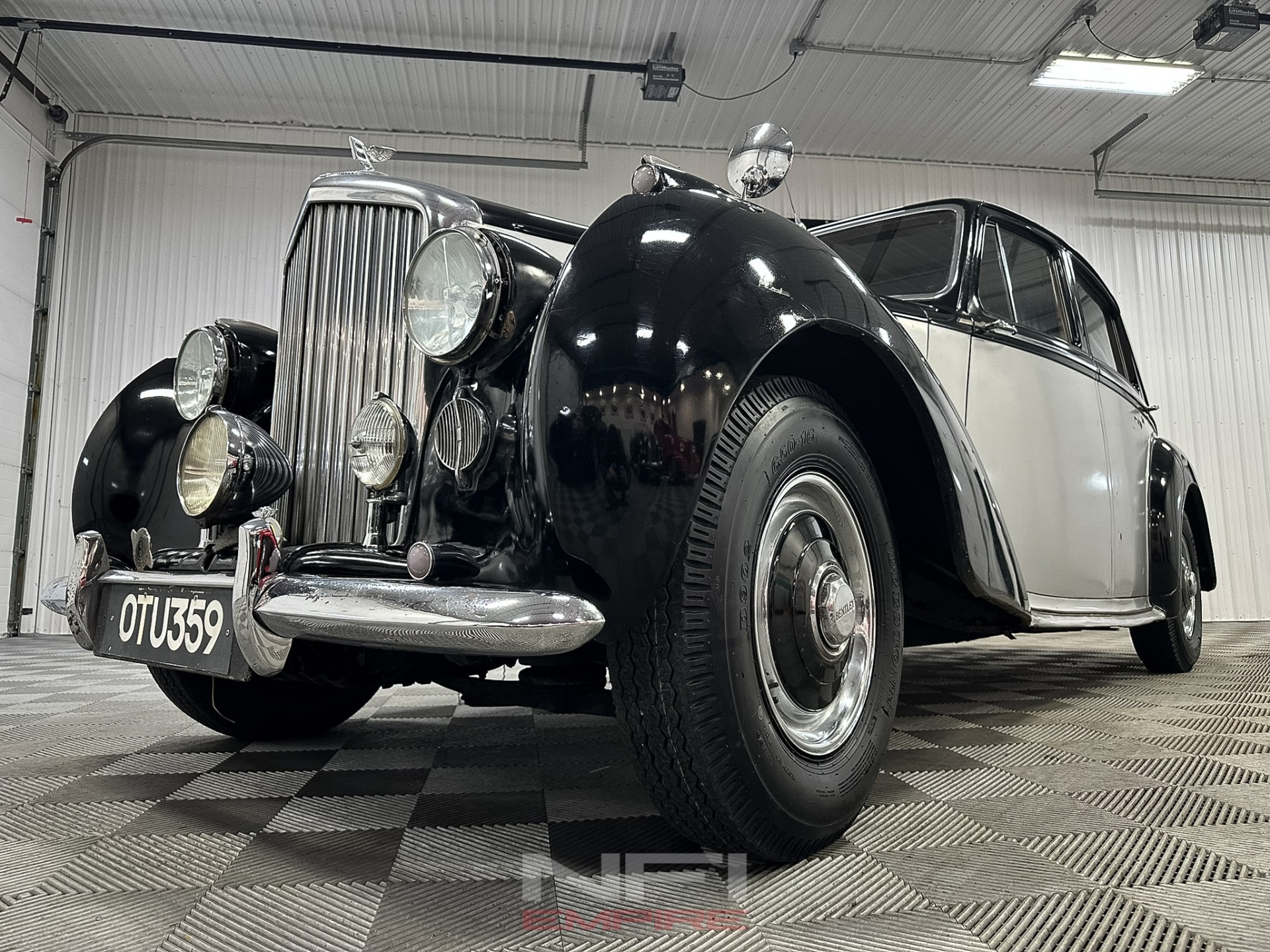 1952 Bentley Mark VI 13