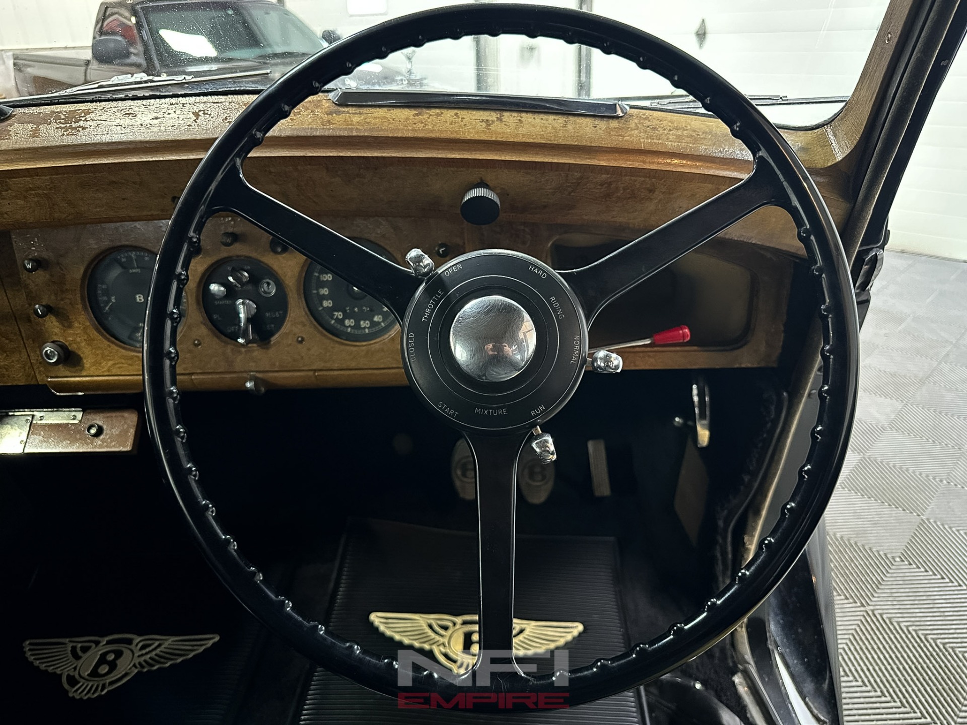 1952 Bentley Mark VI 25