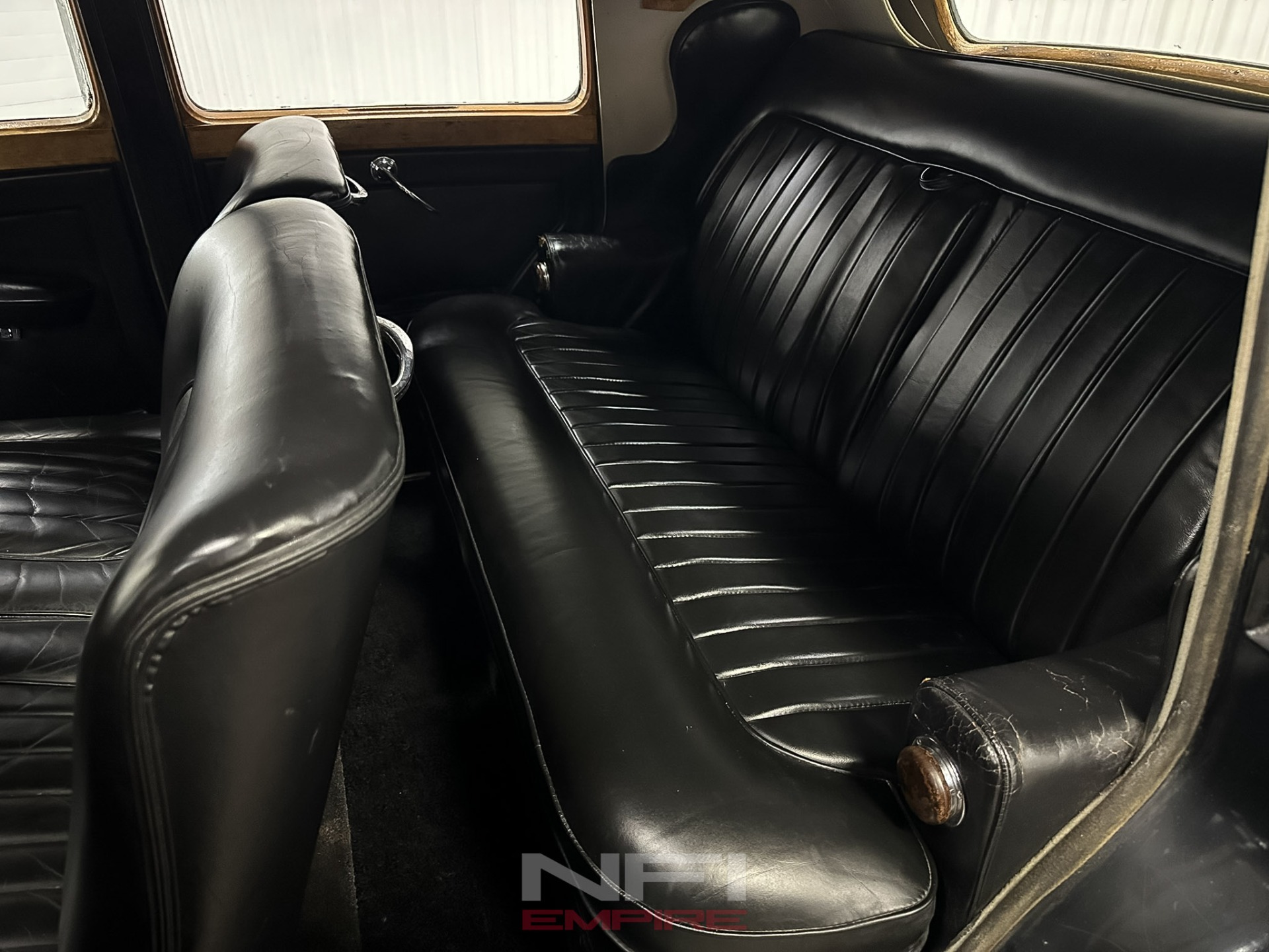 1952 Bentley Mark VI 35