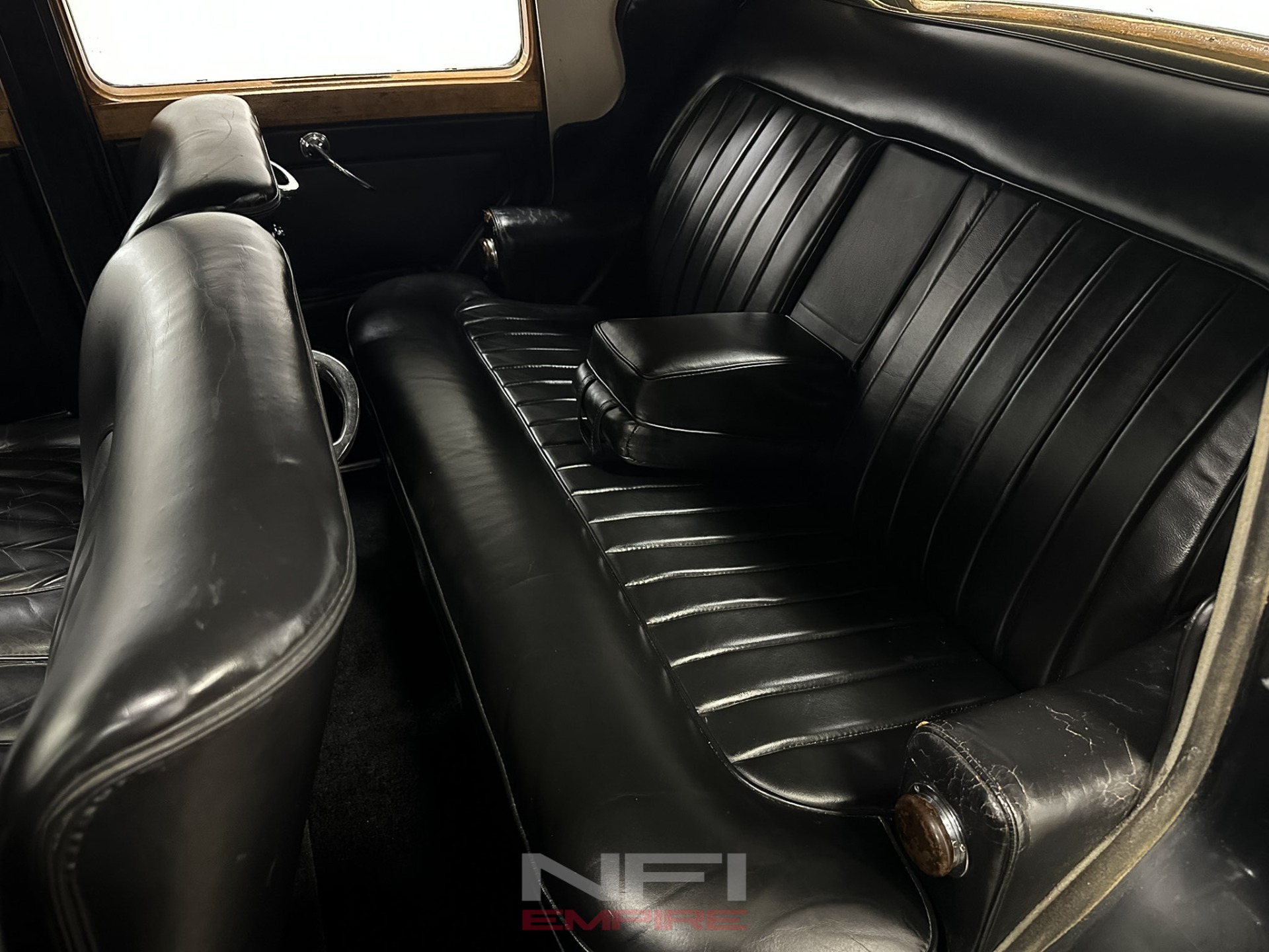 1952 Bentley Mark VI 38