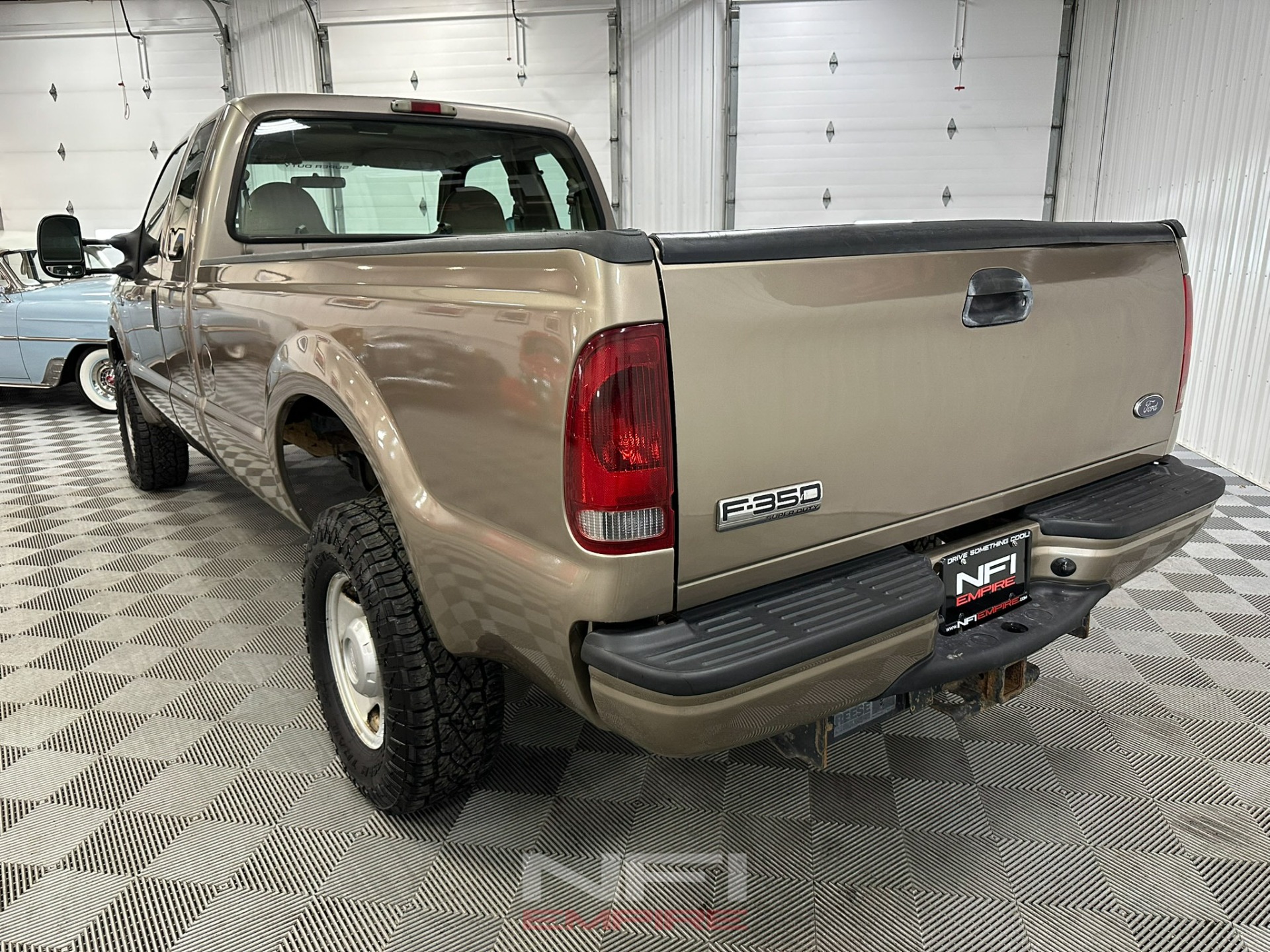 2005 Ford F350 Super Duty Super Cab 10