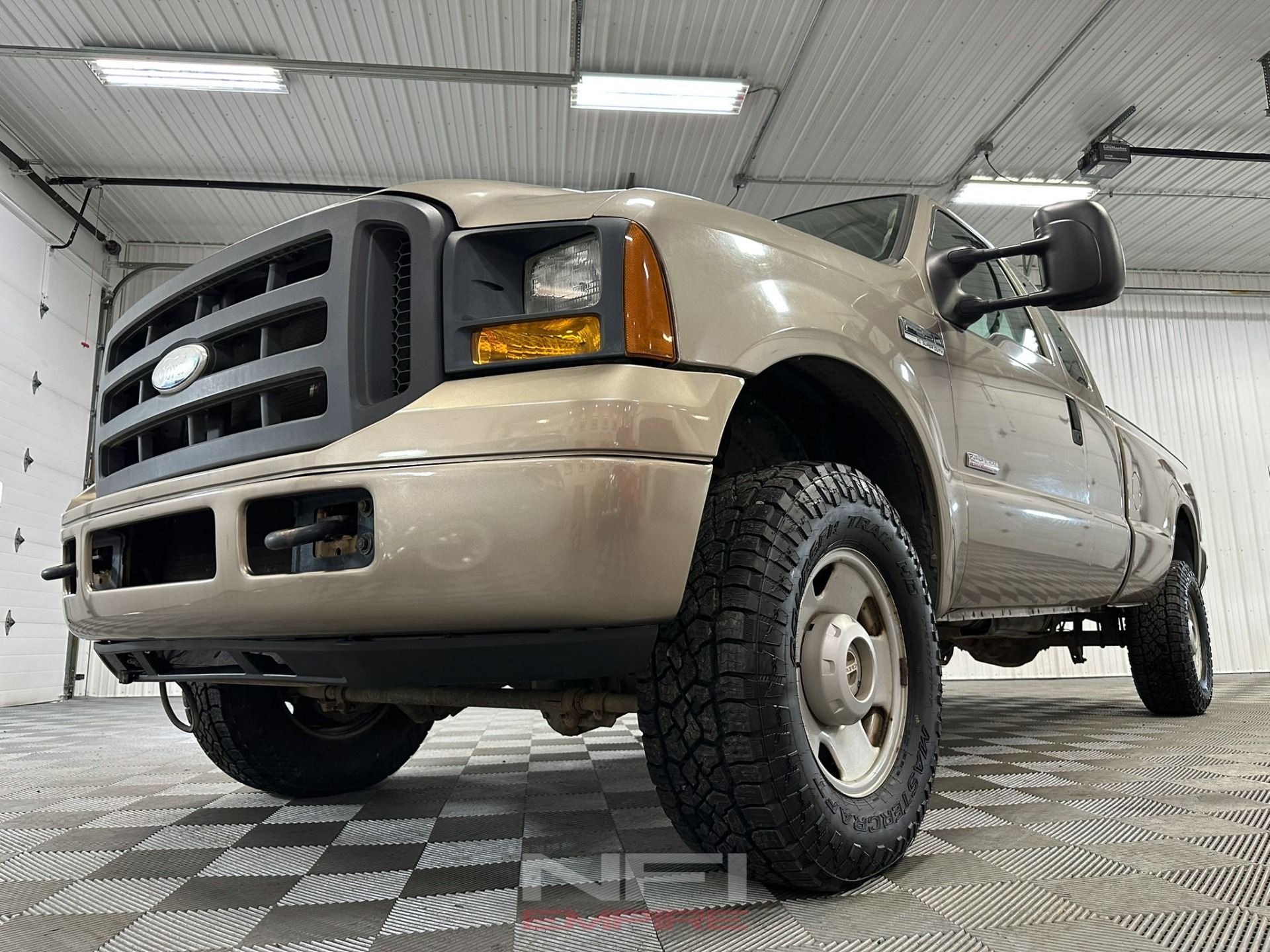 2005 Ford F350 Super Duty Super Cab 13