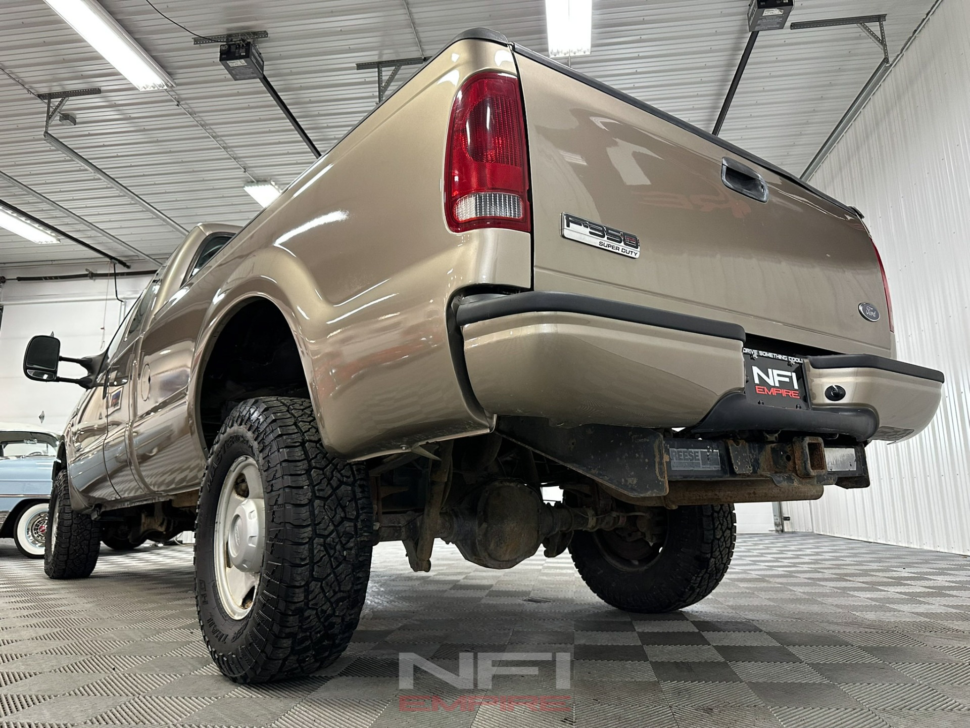 2005 Ford F350 Super Duty Super Cab 21