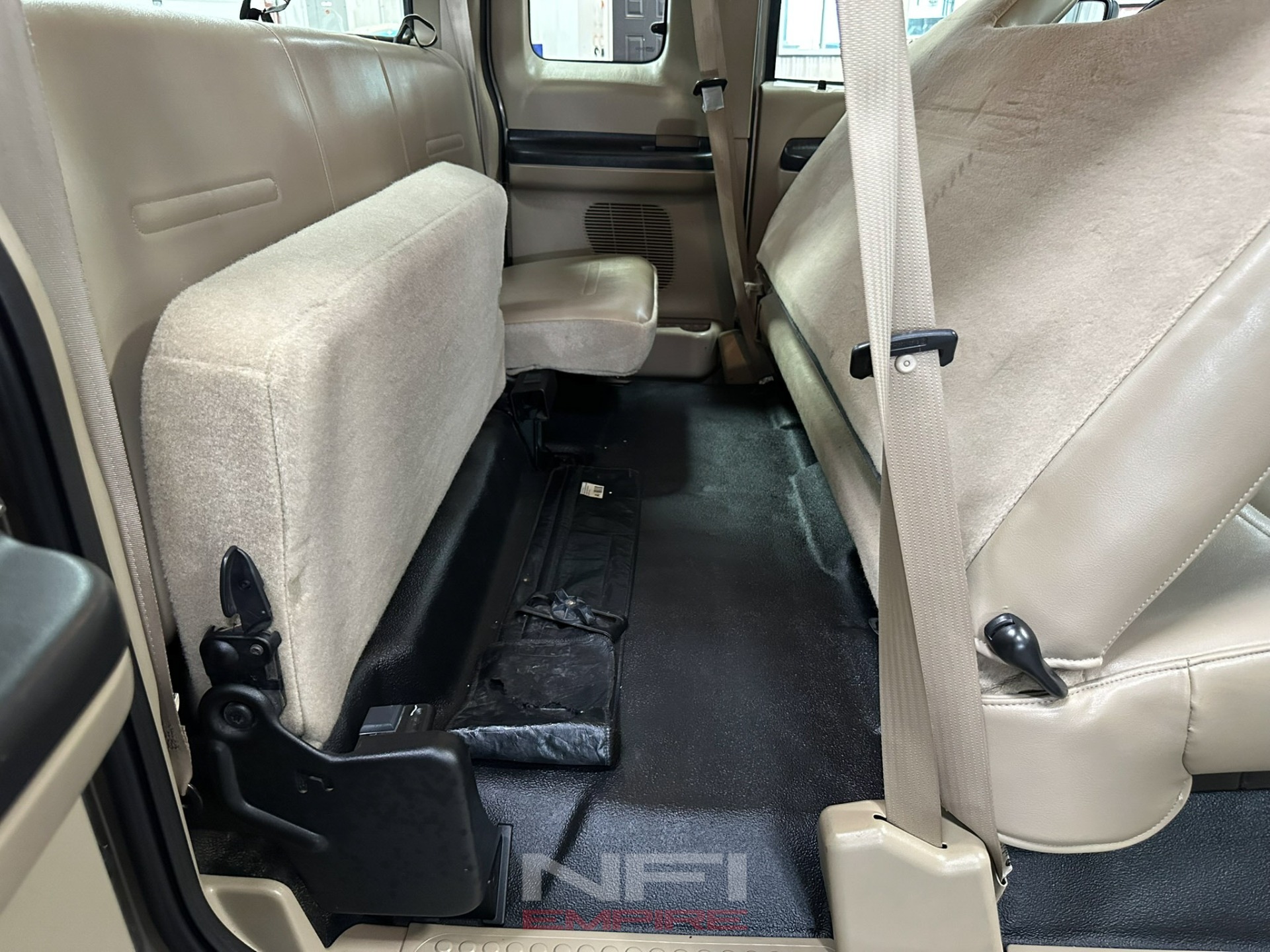 2005 Ford F350 Super Duty Super Cab 39