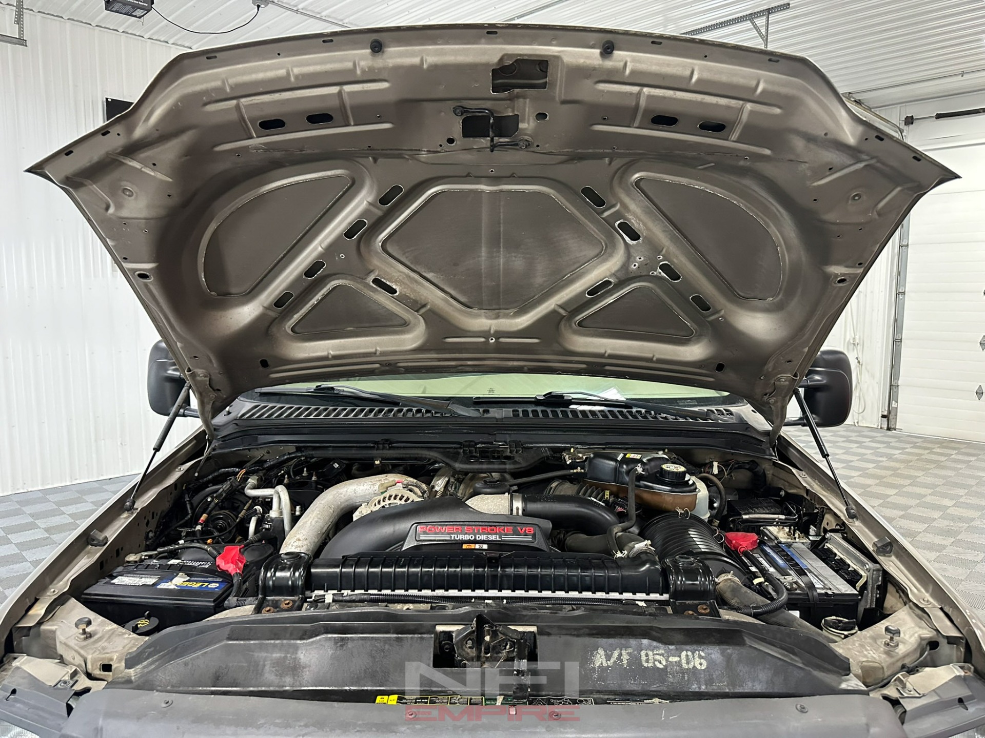 2005 Ford F350 Super Duty Super Cab 47