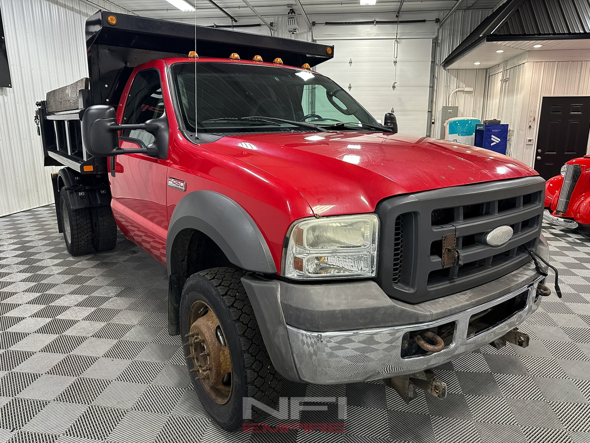 2005 Ford F450 Super Duty Regular Cab & Chassis 7