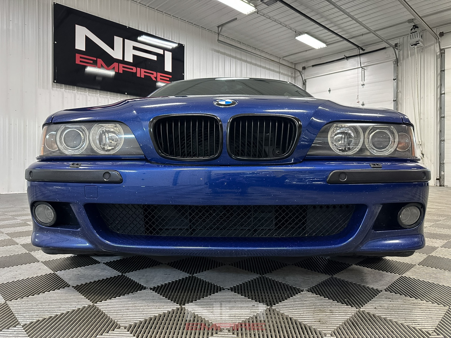 2002 BMW M5 14
