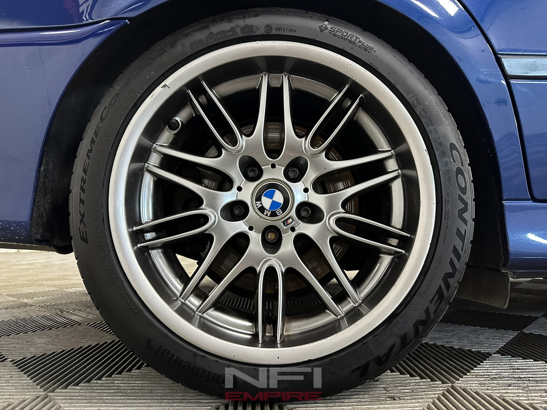2002 BMW M5 18