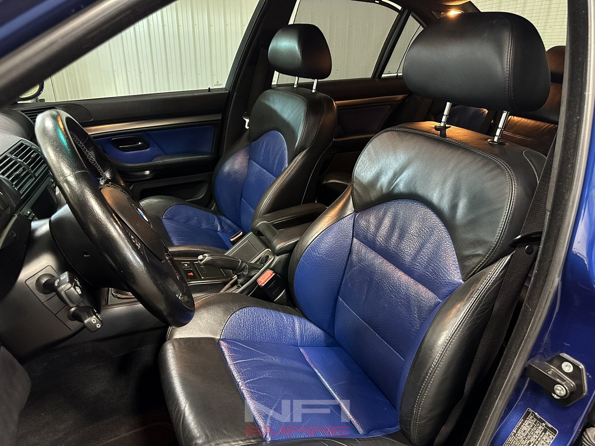 2002 BMW M5 24