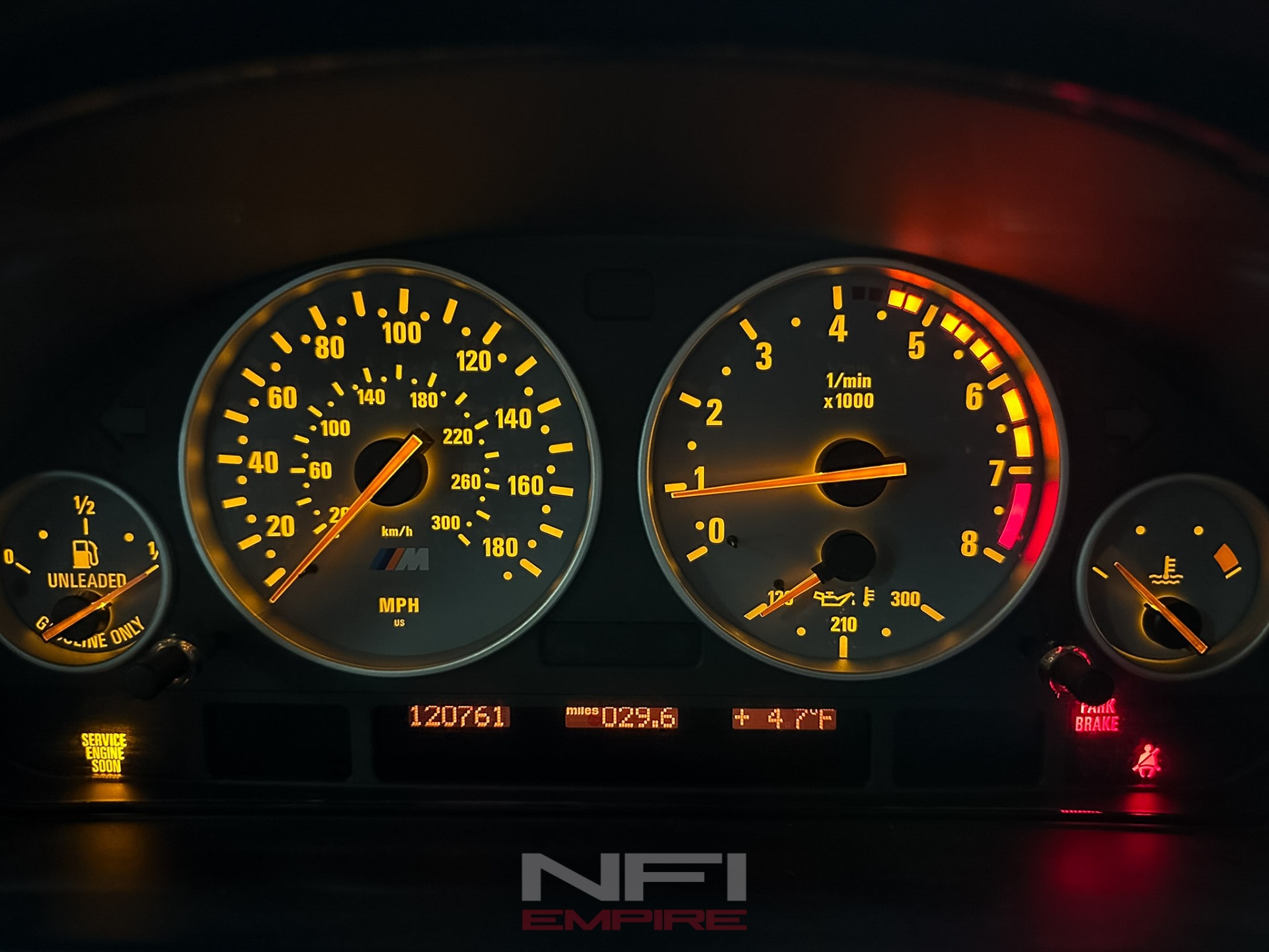 2002 BMW M5 26