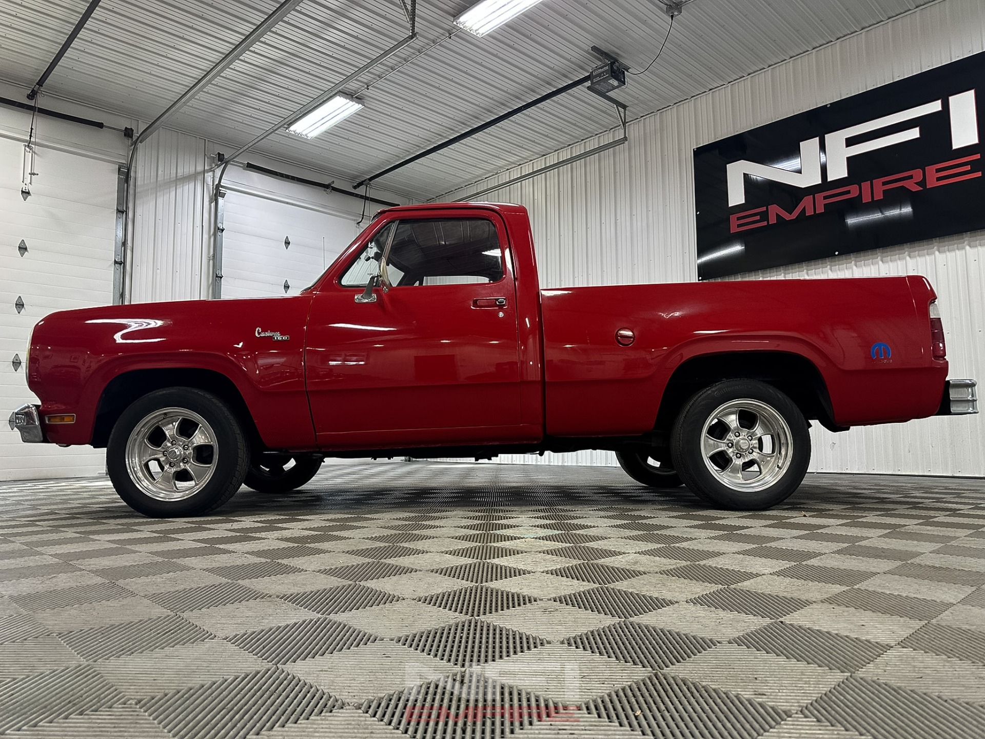 1980 Dodge D-150 11