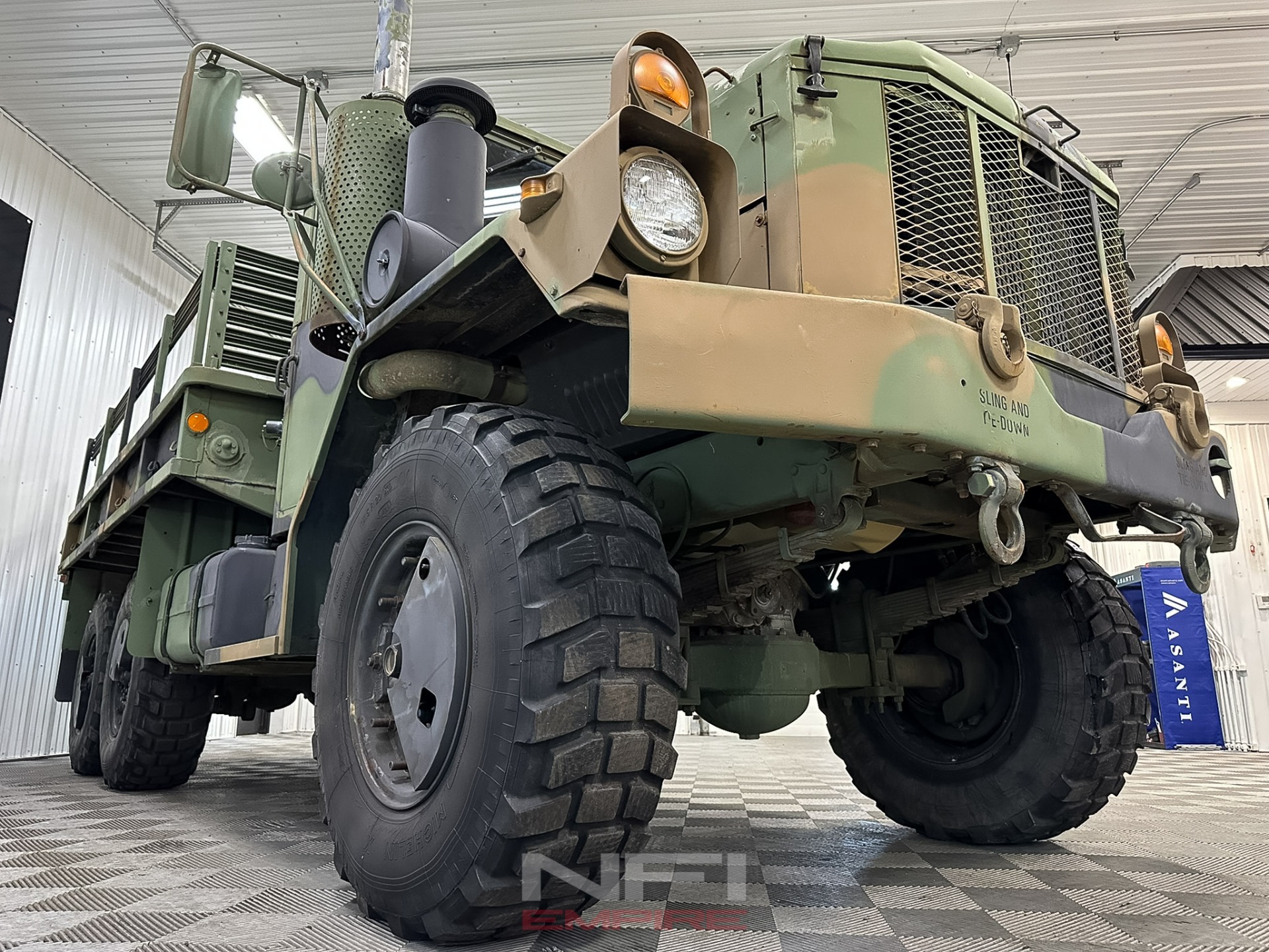 1990 AM General M35 19