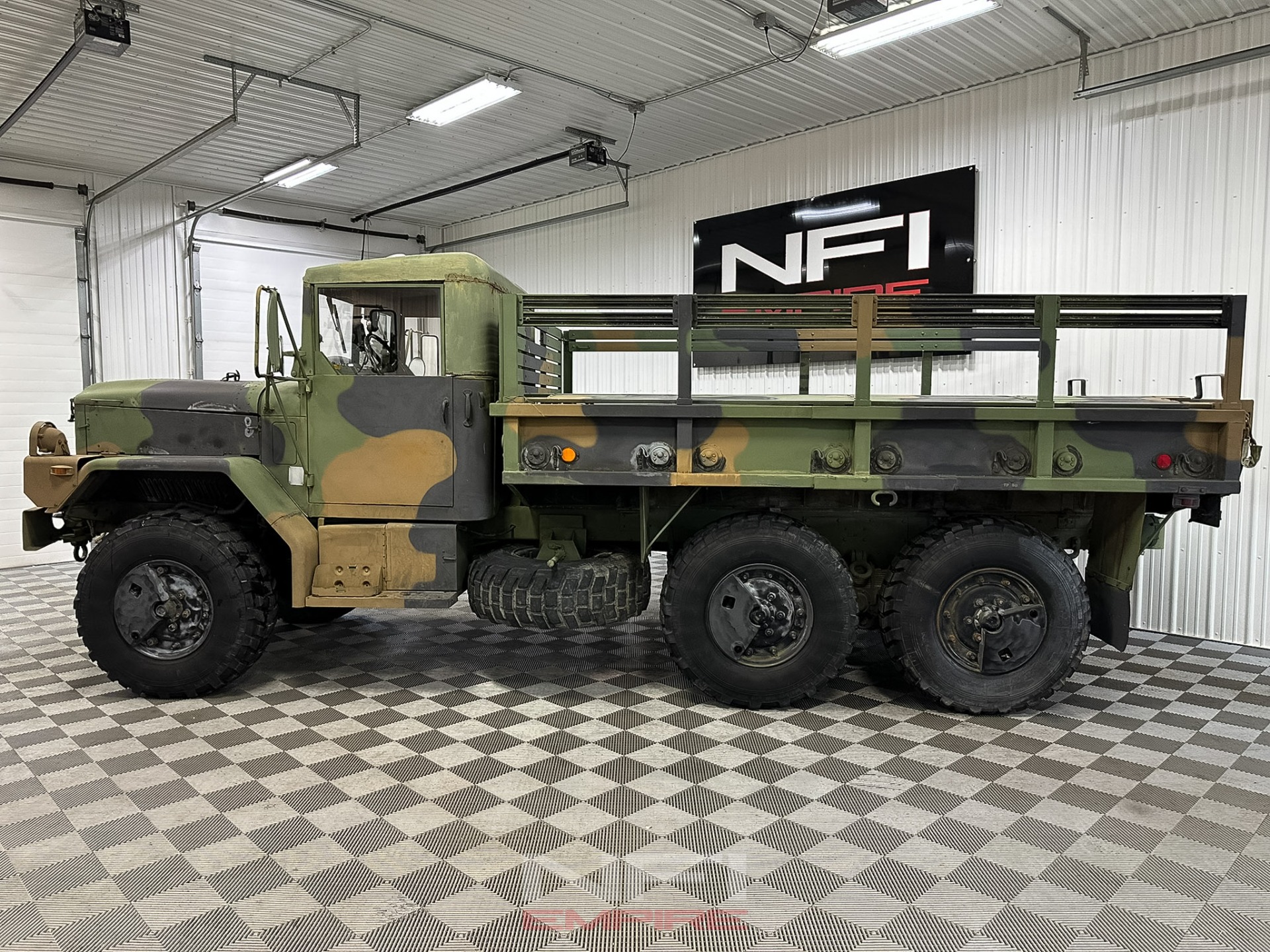 1990 AM General M35 2