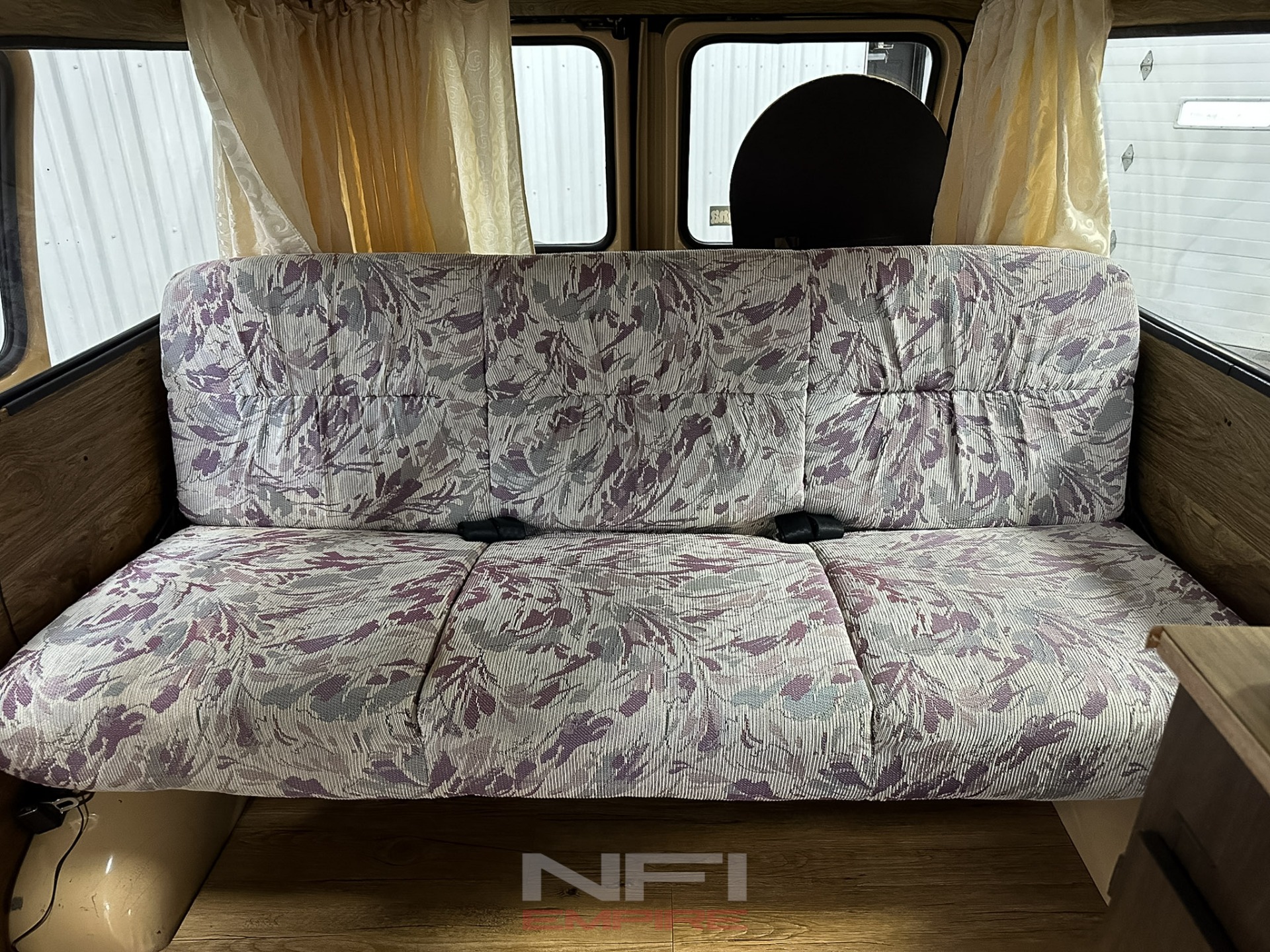 1977 Ford E150 Econoline 41