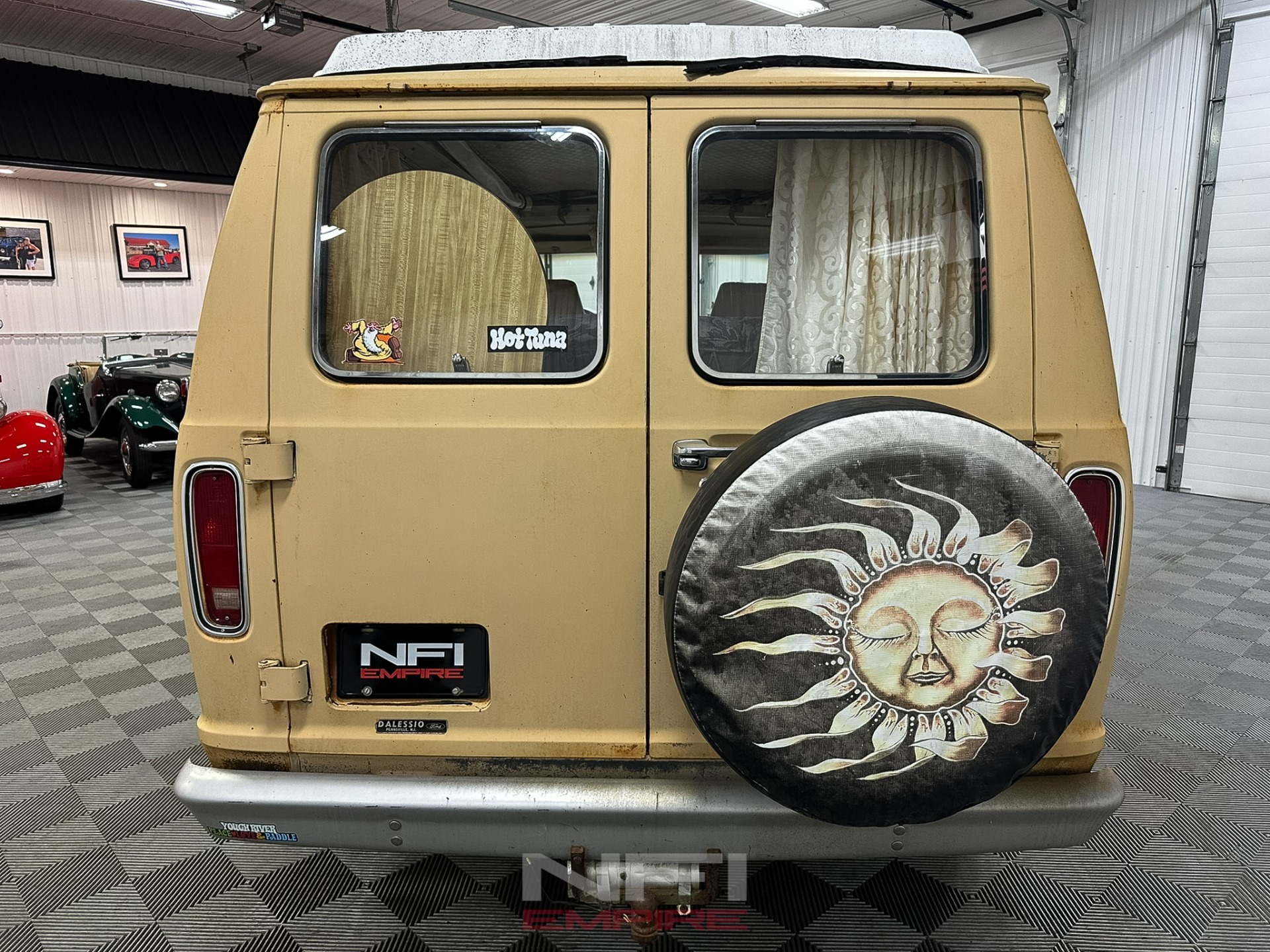 1977 Ford E150 Econoline 9