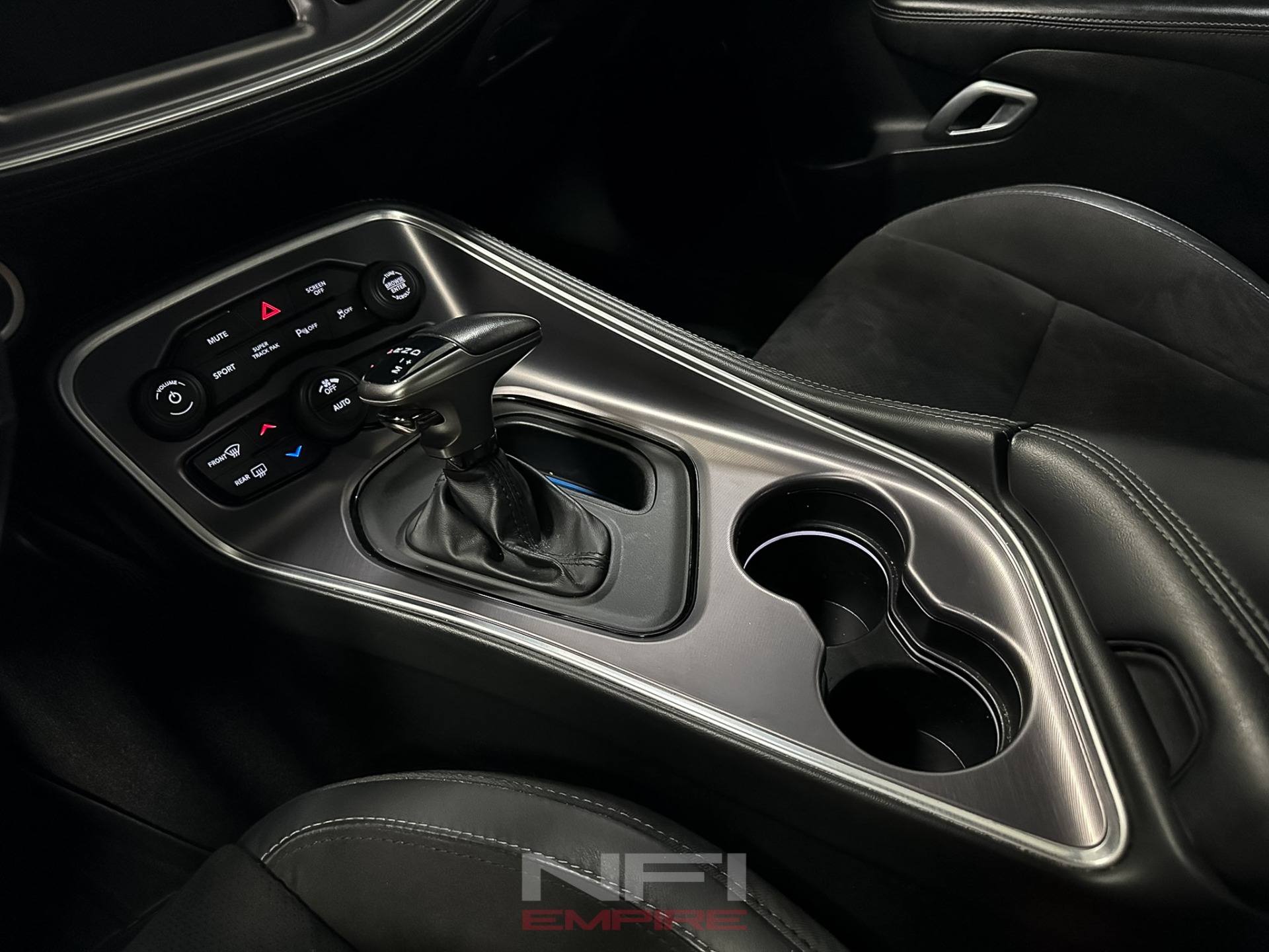 2021 Dodge Challenger 28