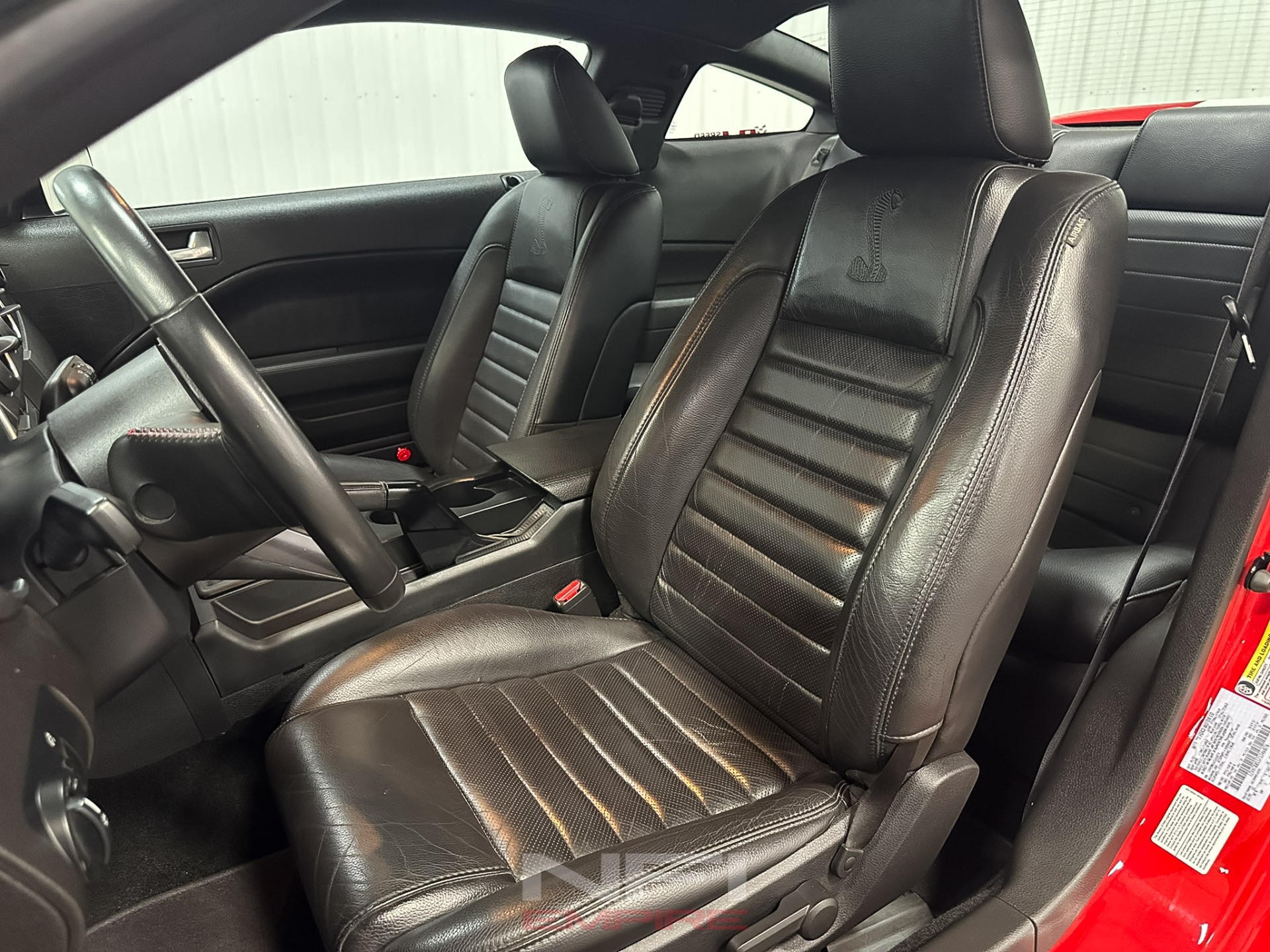 2007 Ford Mustang 24