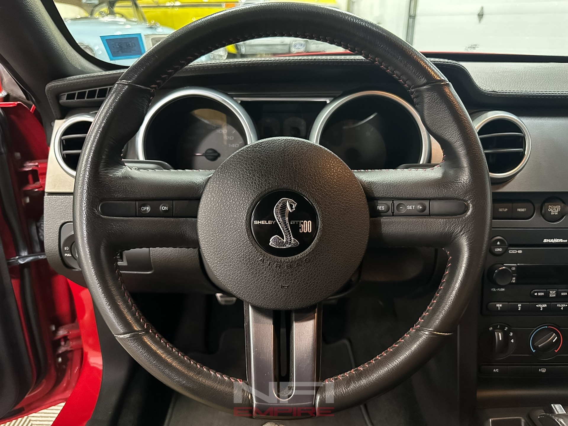 2007 Ford Mustang 25