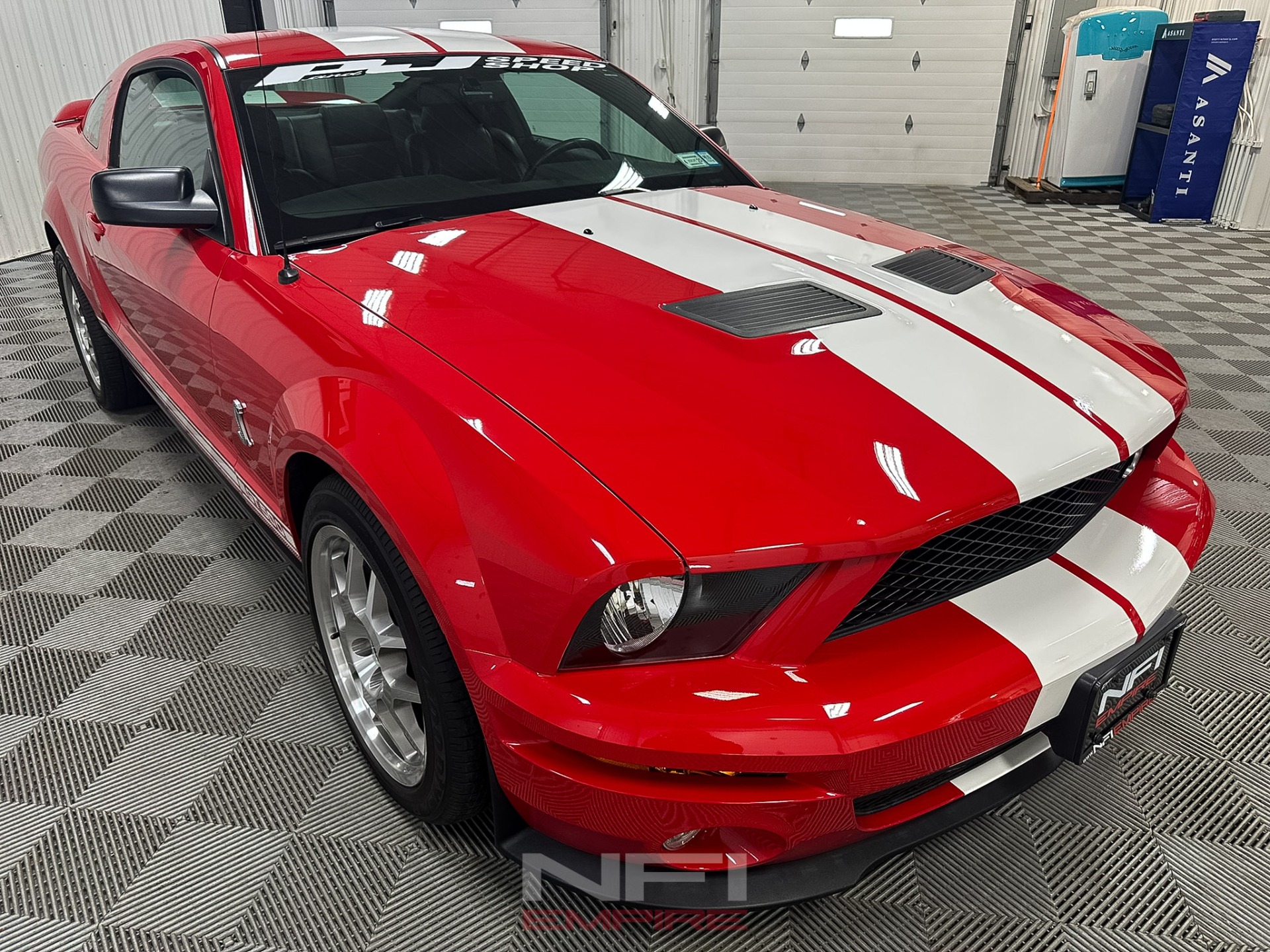 2007 Ford Mustang 5