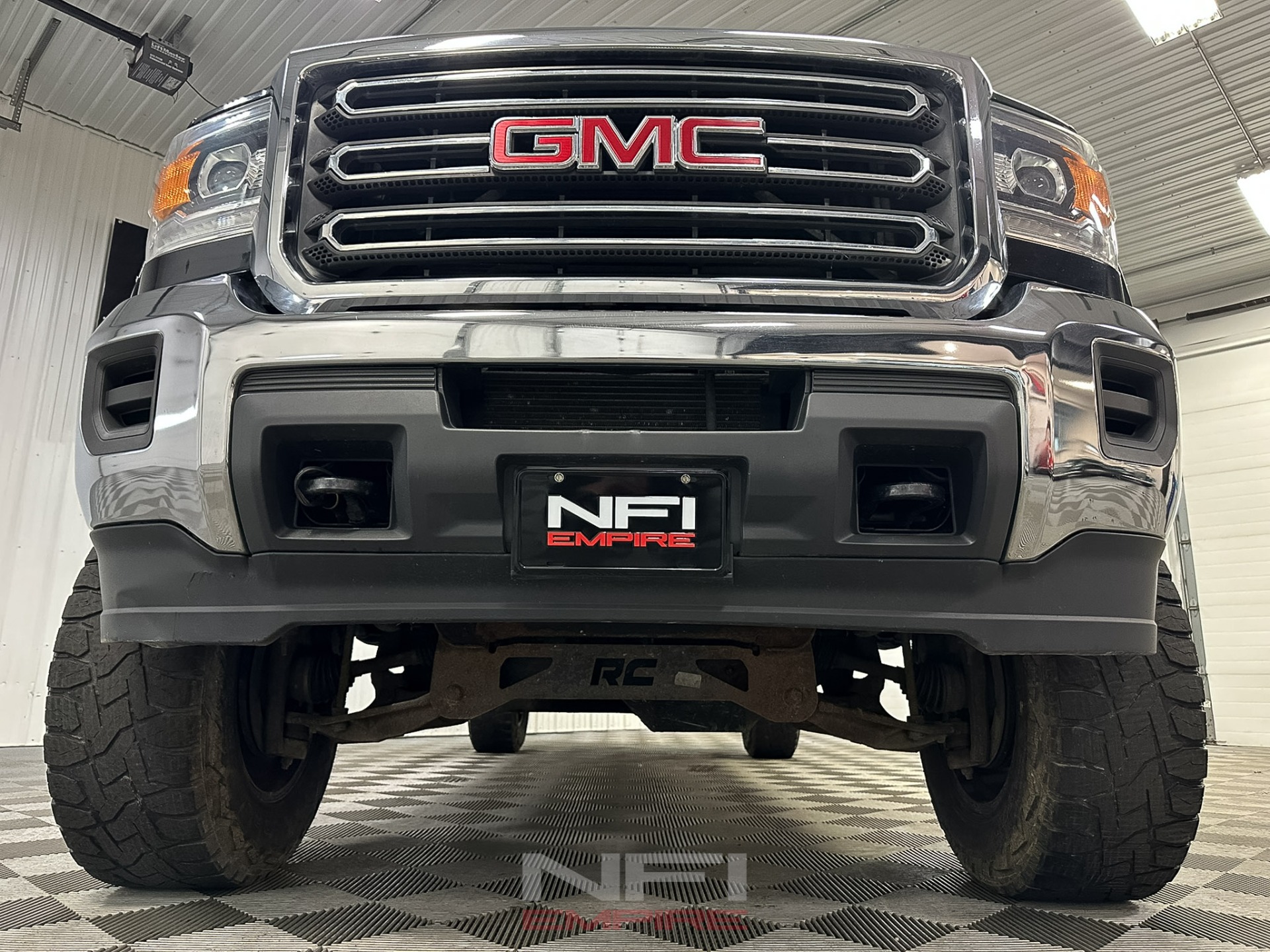 2016 GMC Sierra 2500 HD Crew Cab 13