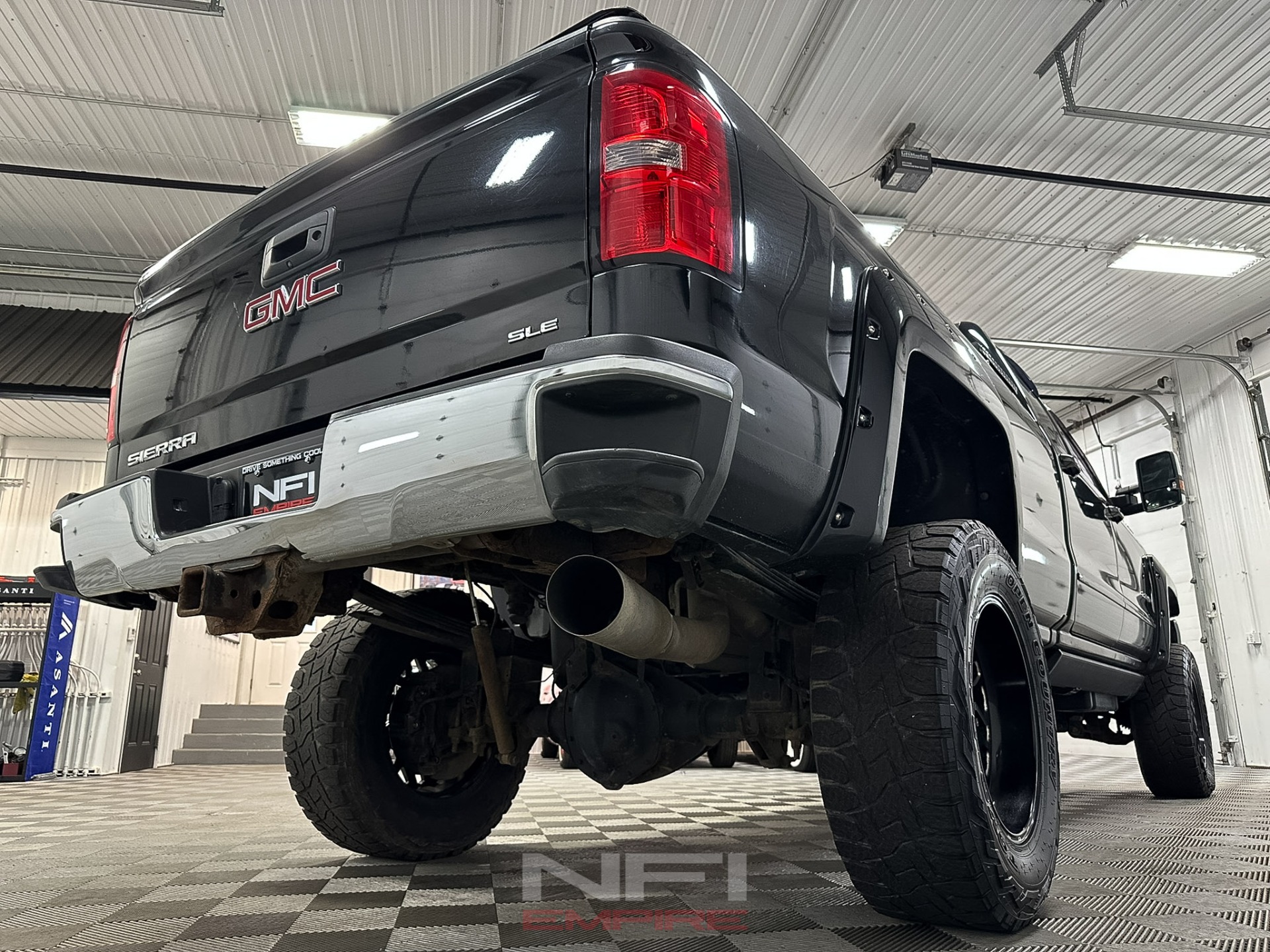 2016 GMC Sierra 2500 HD Crew Cab 18