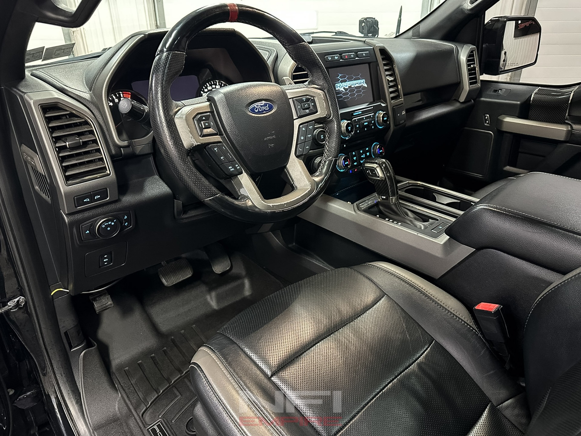 2018 Ford F150 SuperCrew Cab 23