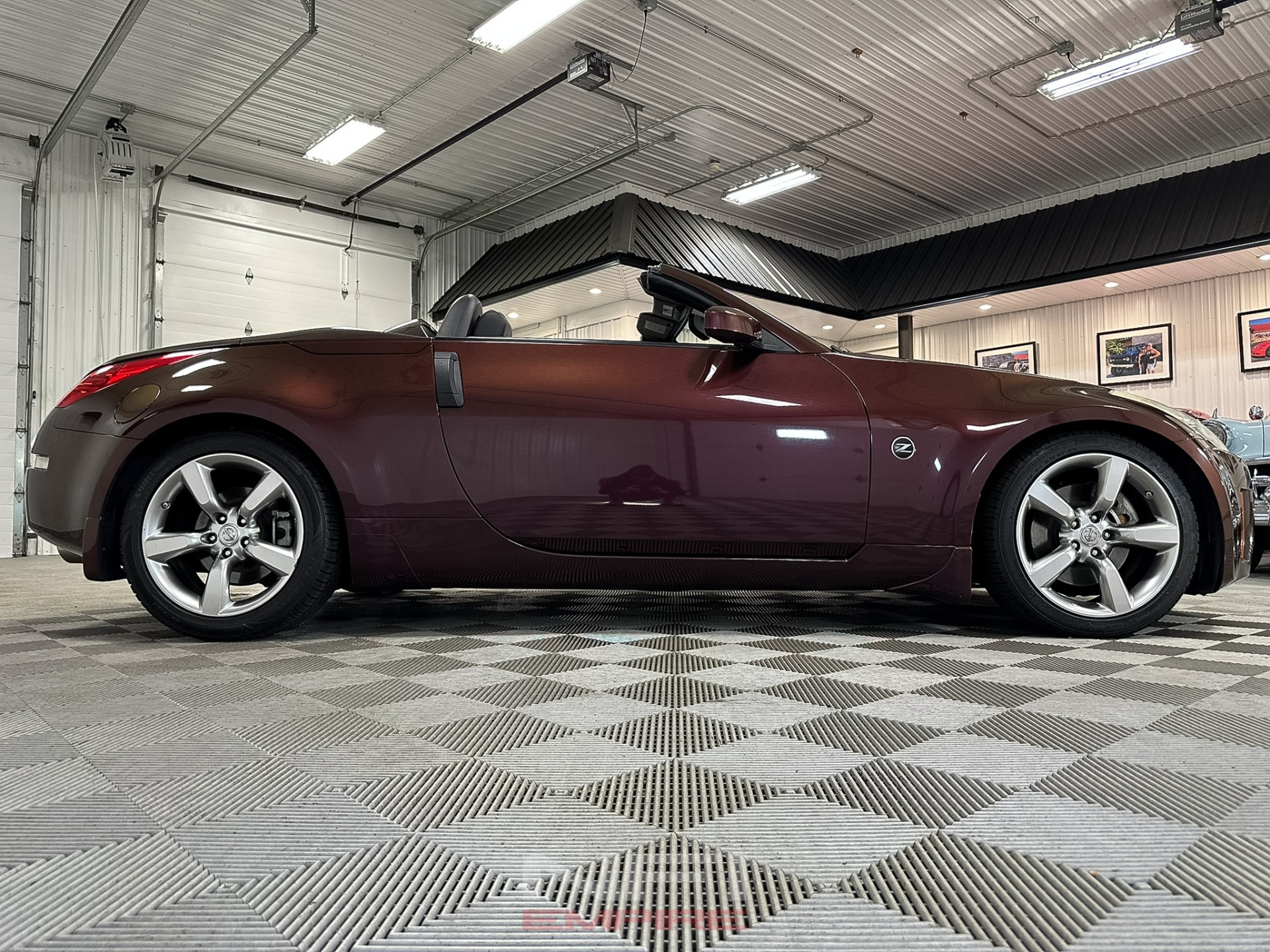 2006 Nissan 350Z 26