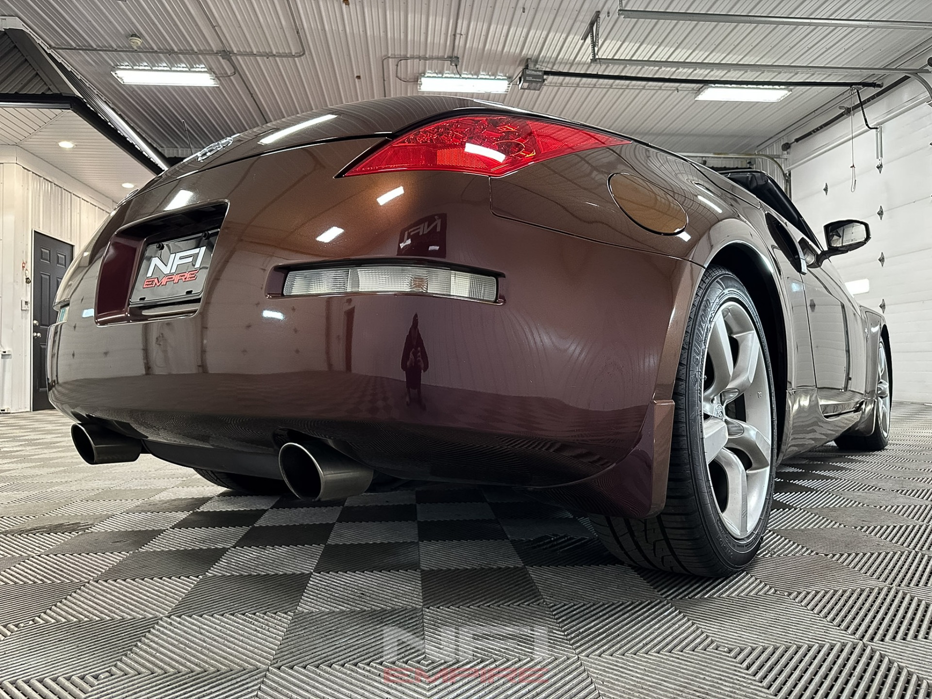 2006 Nissan 350Z 28
