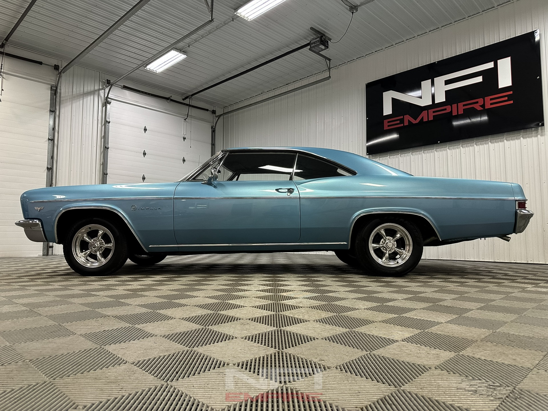 1966 Chevrolet Impala 11
