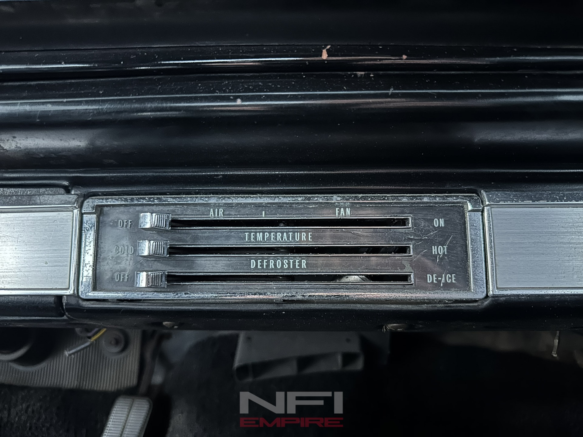 1966 Chevrolet Impala 30