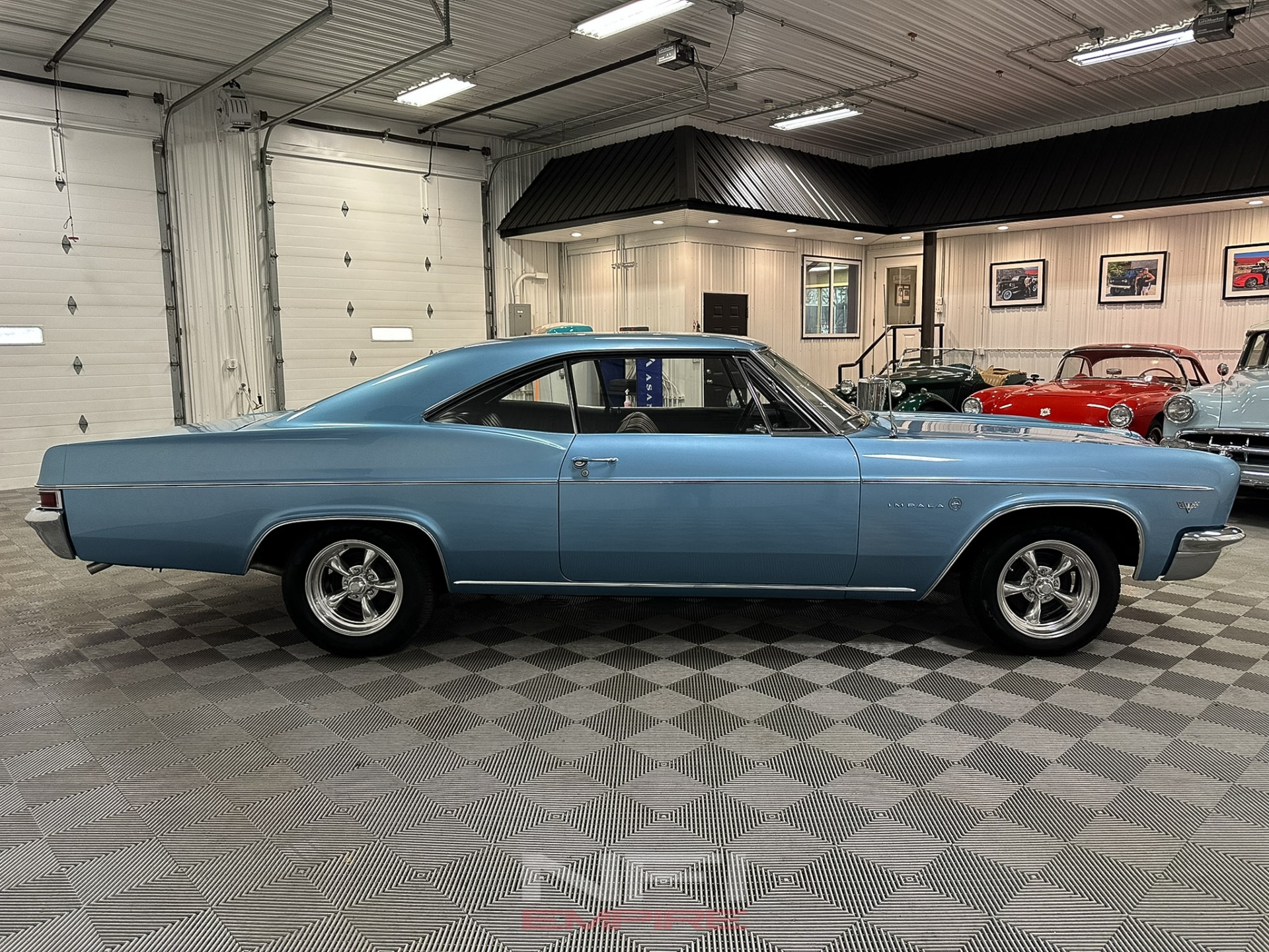 1966 Chevrolet Impala 7