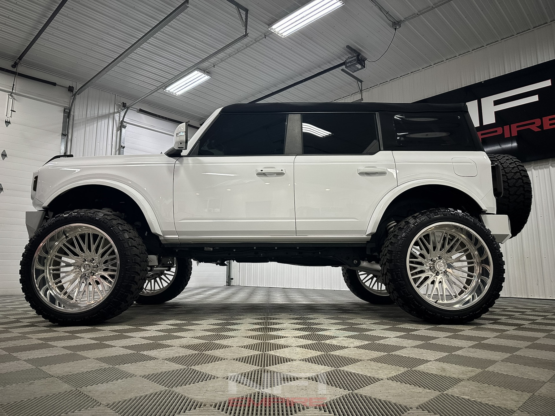 2023 Ford Bronco 11