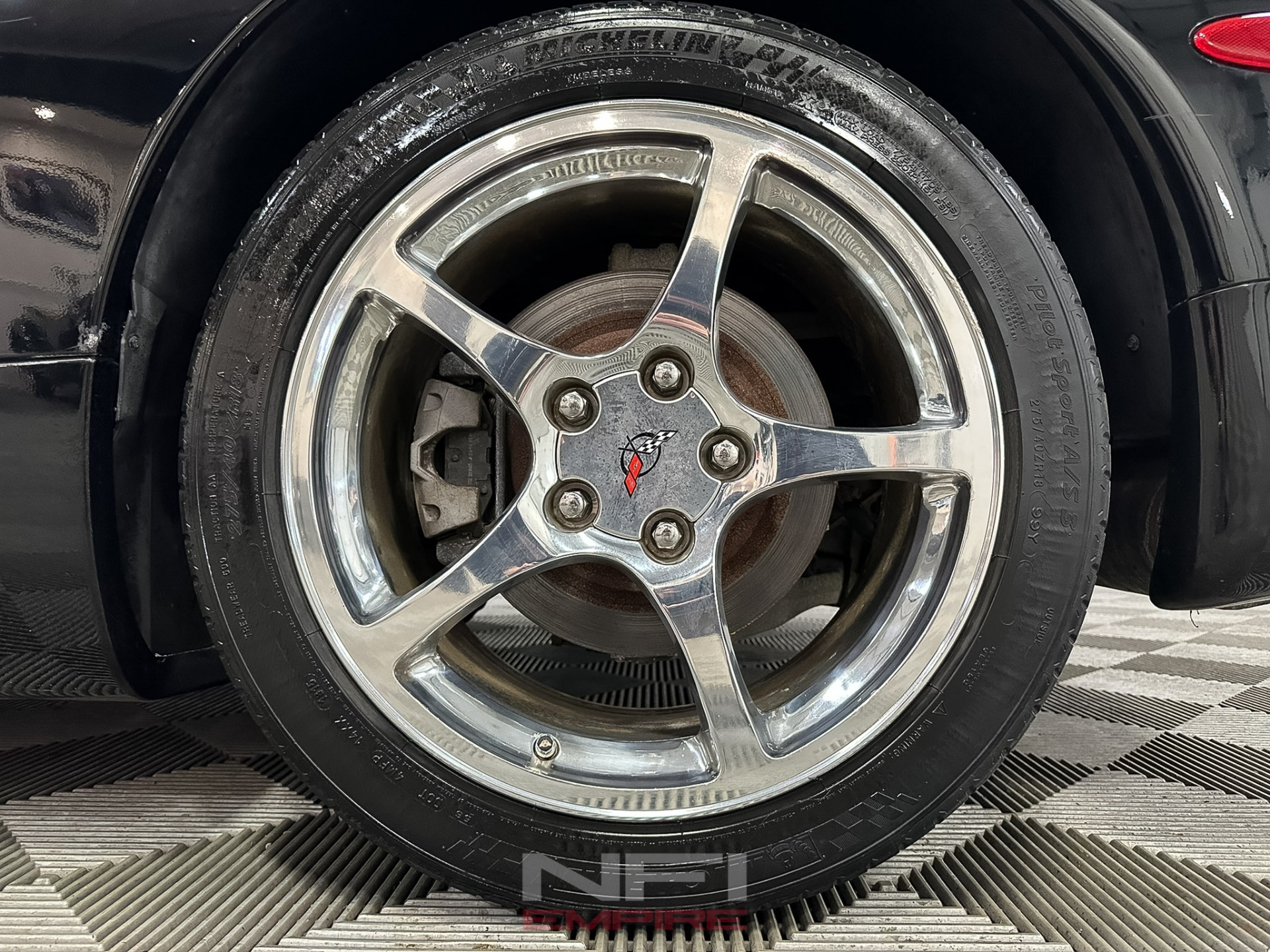 2004 Chevrolet Corvette 31