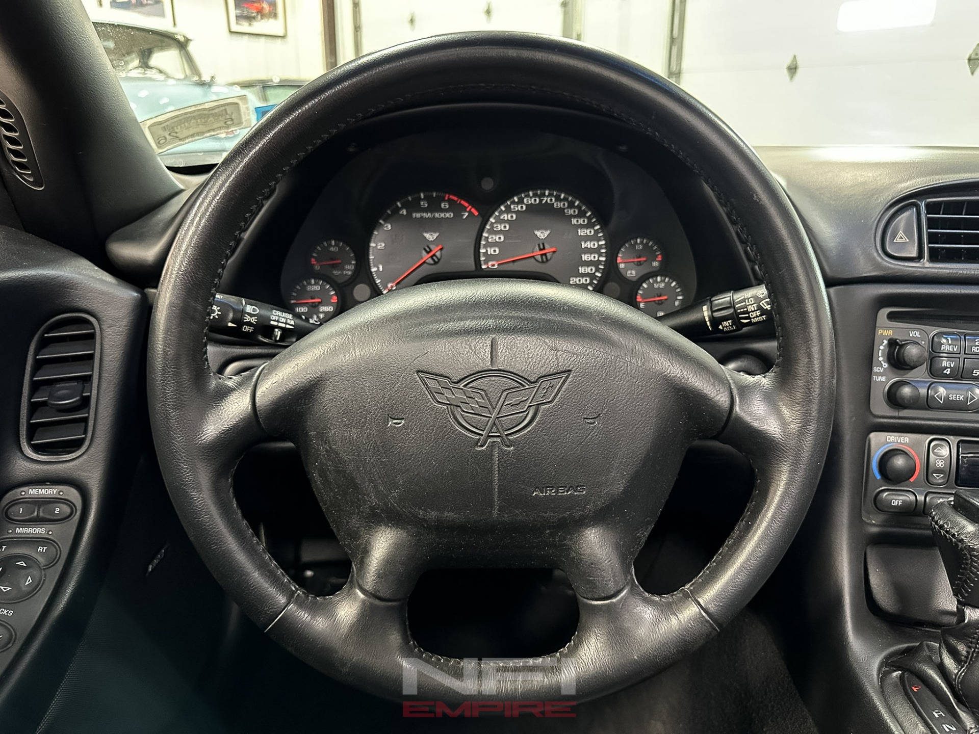 2004 Chevrolet Corvette 32