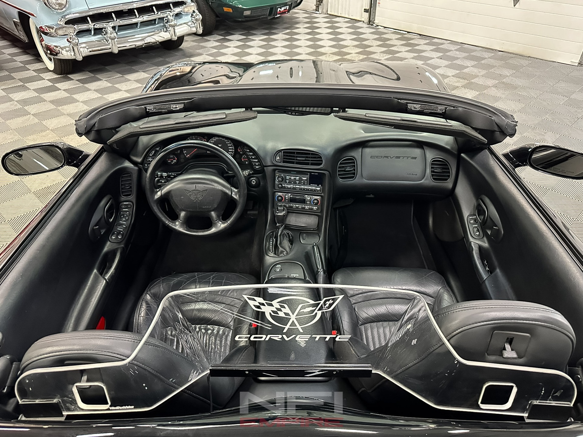 2004 Chevrolet Corvette 33