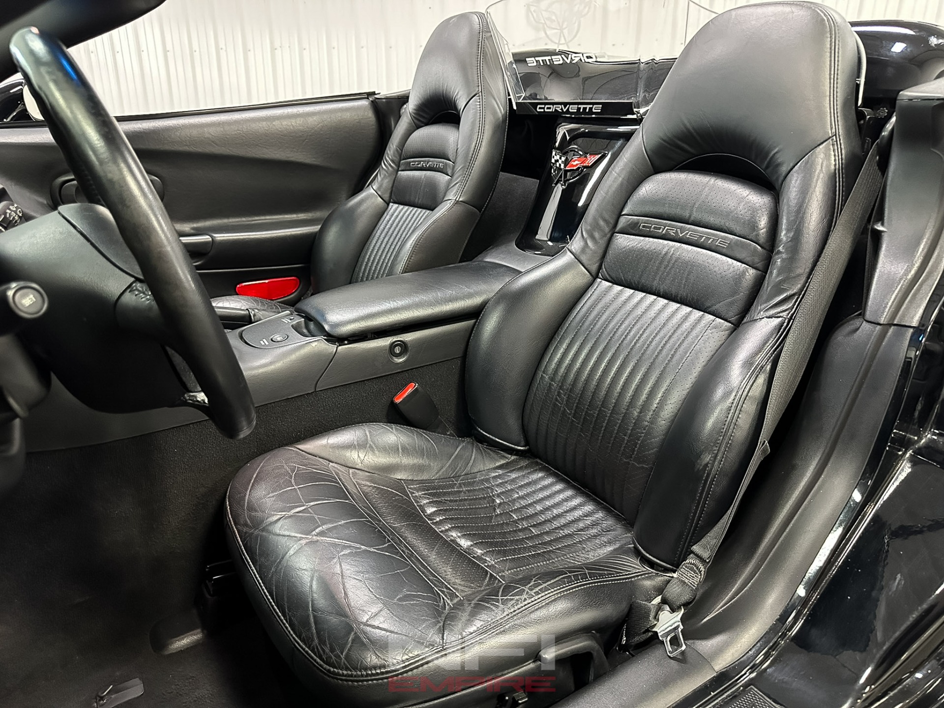 2004 Chevrolet Corvette 35