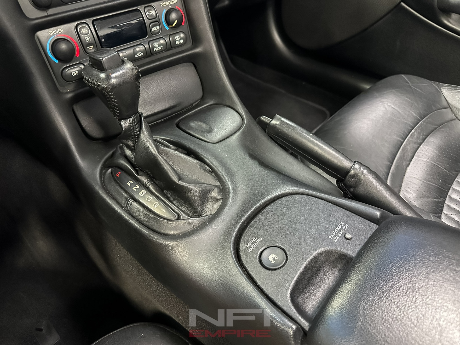 2004 Chevrolet Corvette 38