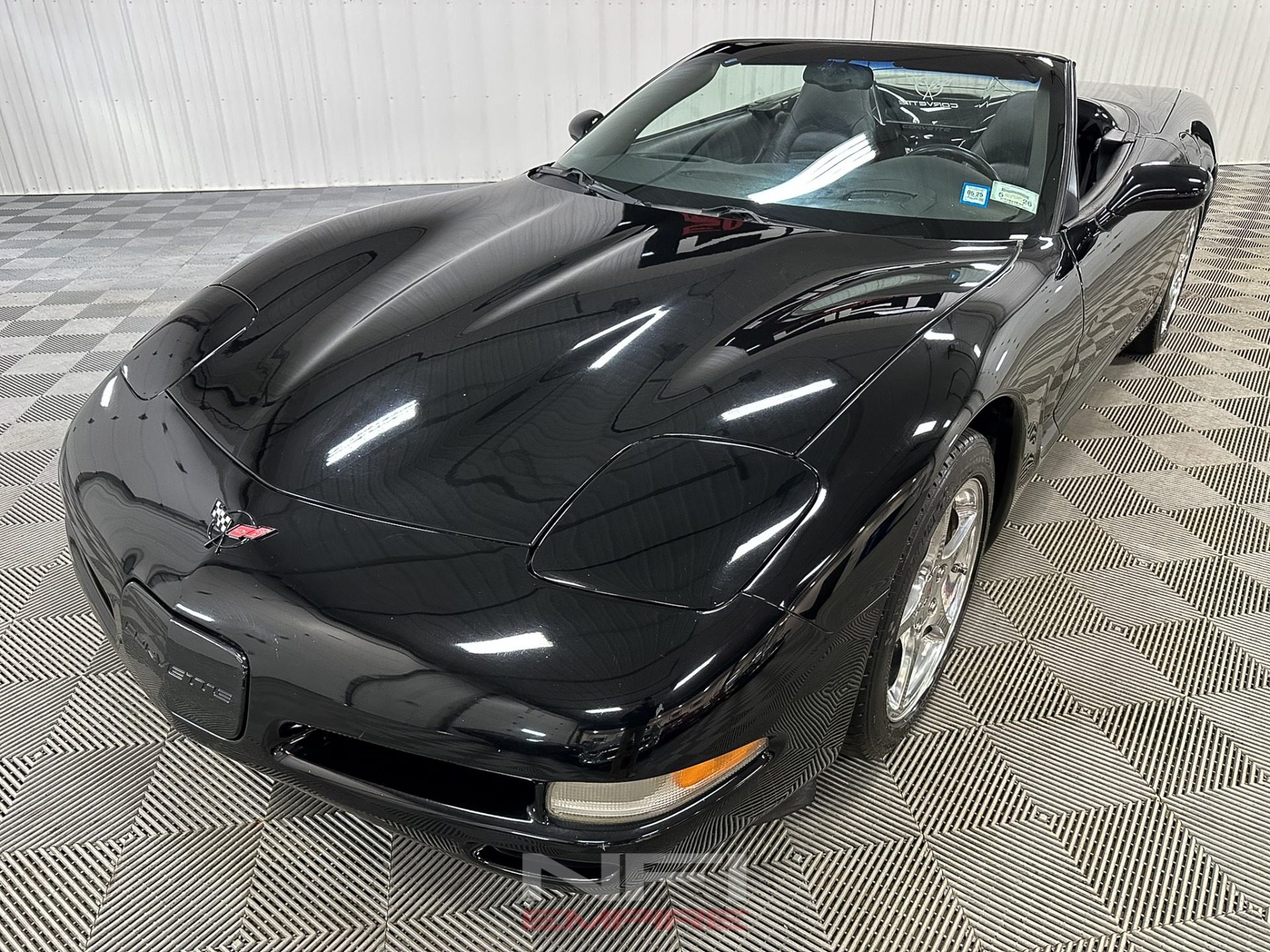 2004 Chevrolet Corvette 5