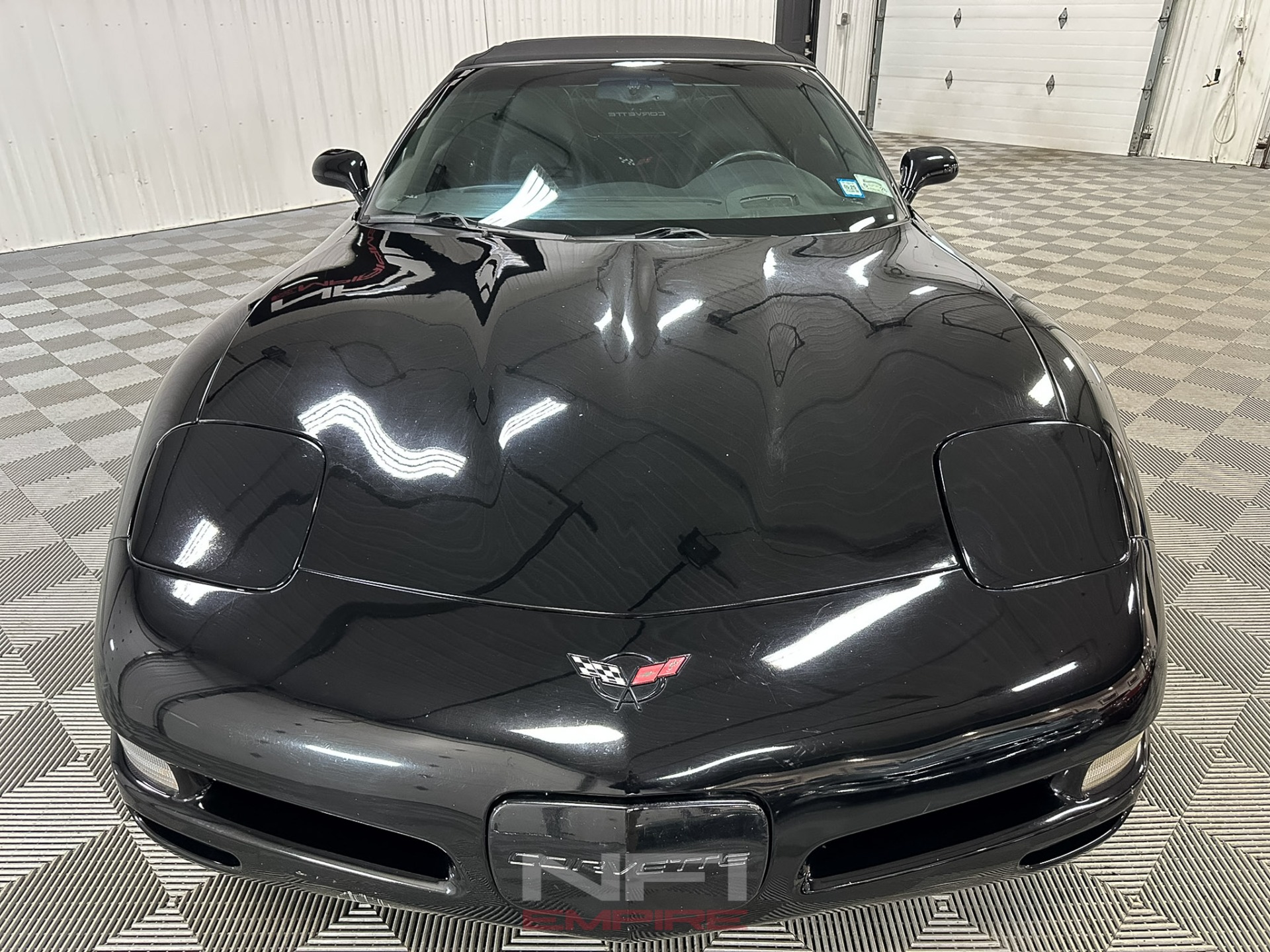 2004 Chevrolet Corvette 8